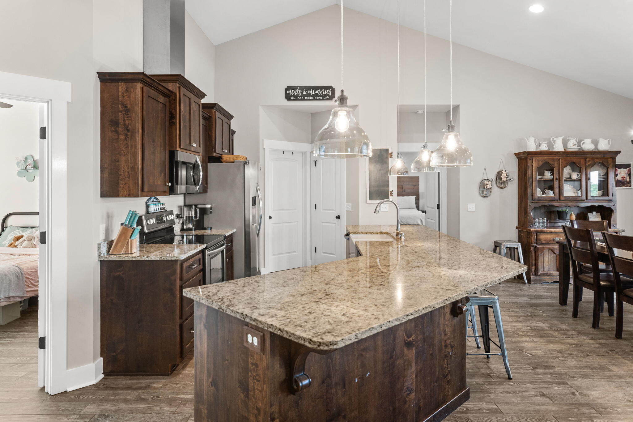 NO RECORDED SUBDIVISION - Residential