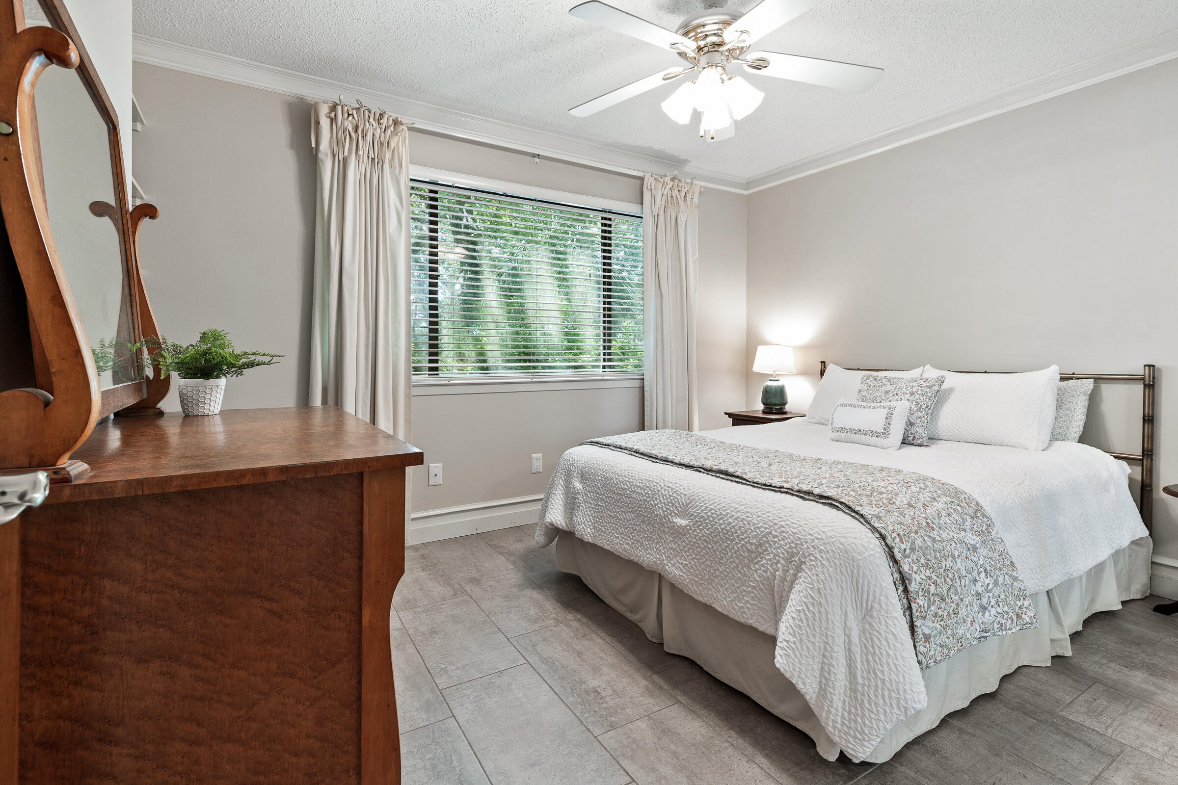 Poquito Bayou - Residential
