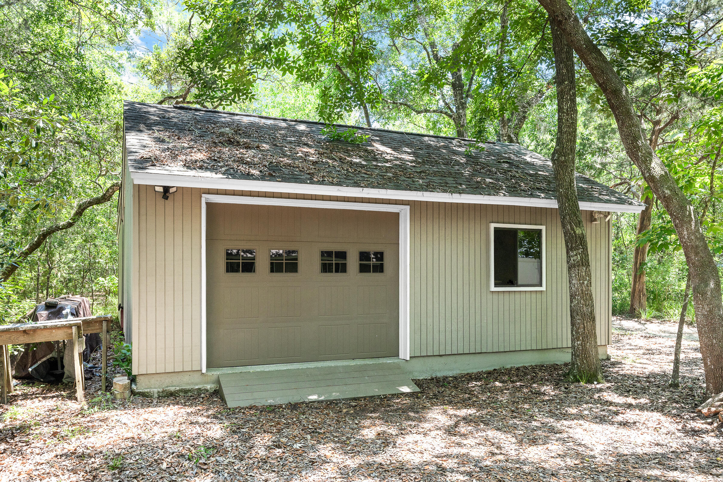 Poquito Bayou - Residential