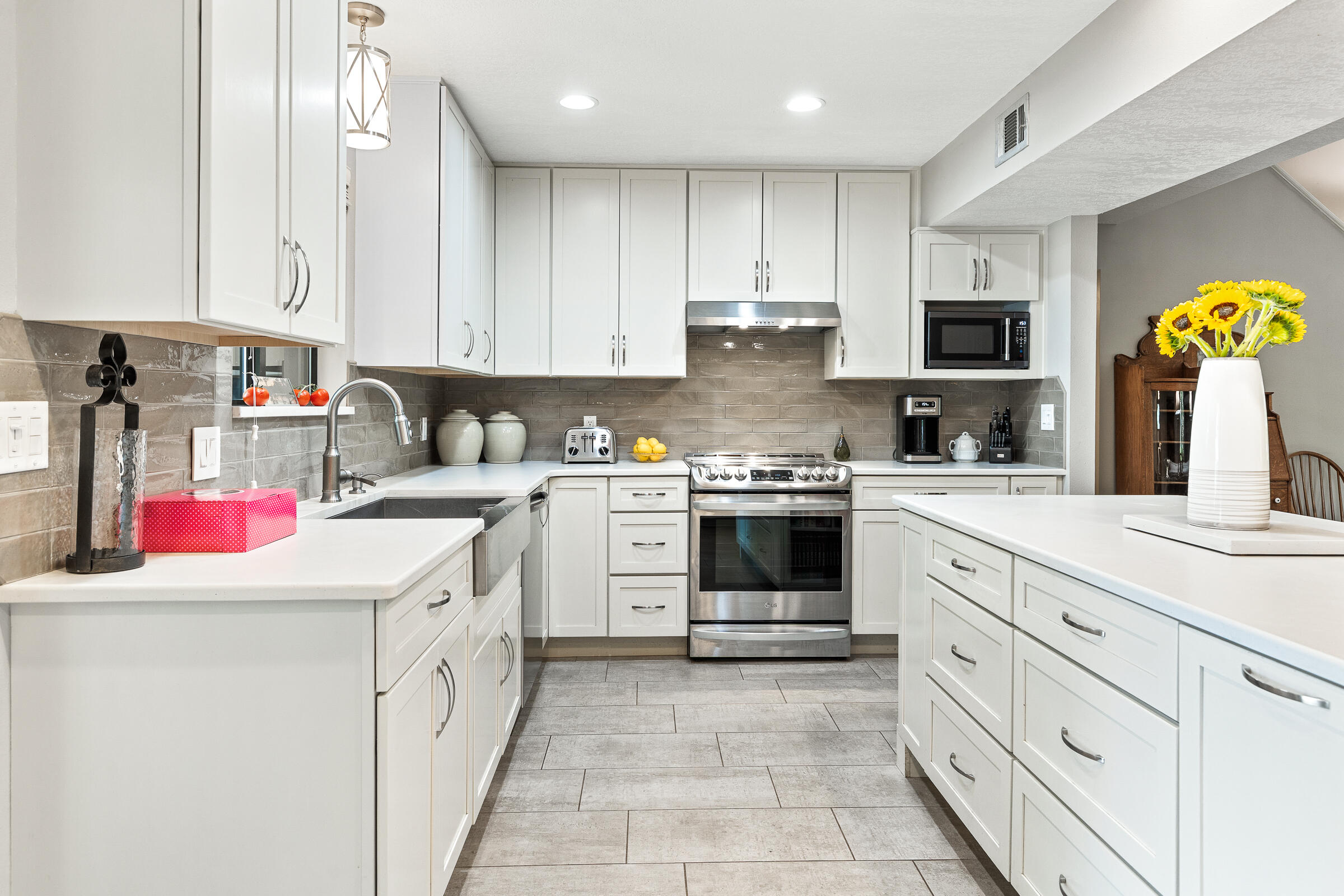 Poquito Bayou - Residential