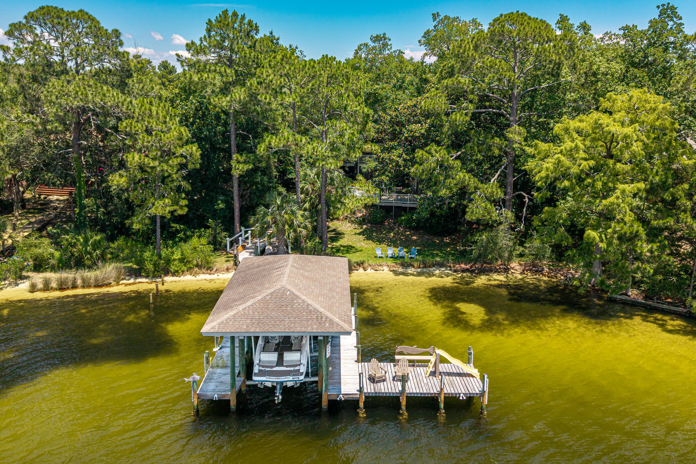 Poquito Bayou - Residential