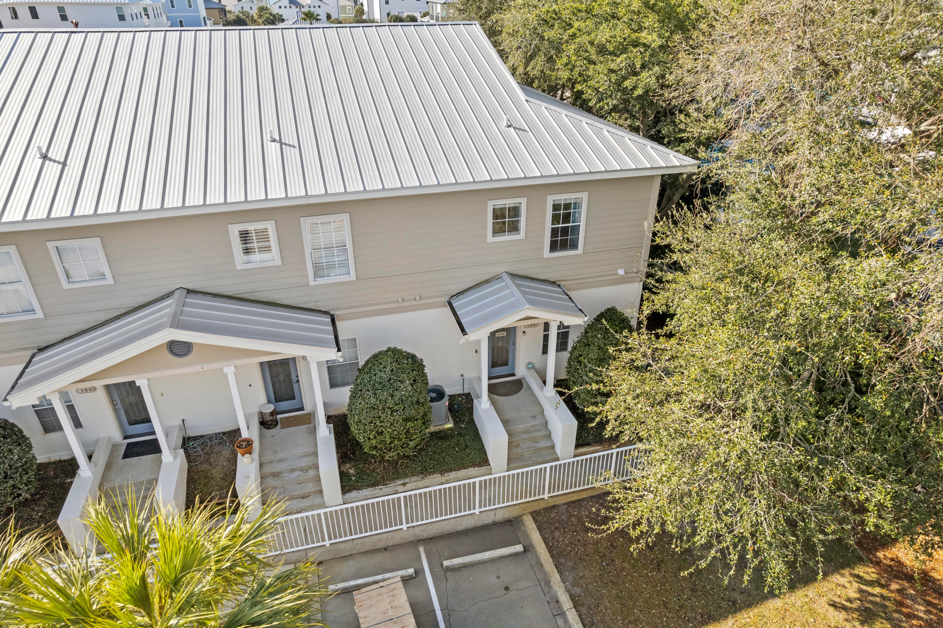 SPYGLASS T/H - Residential