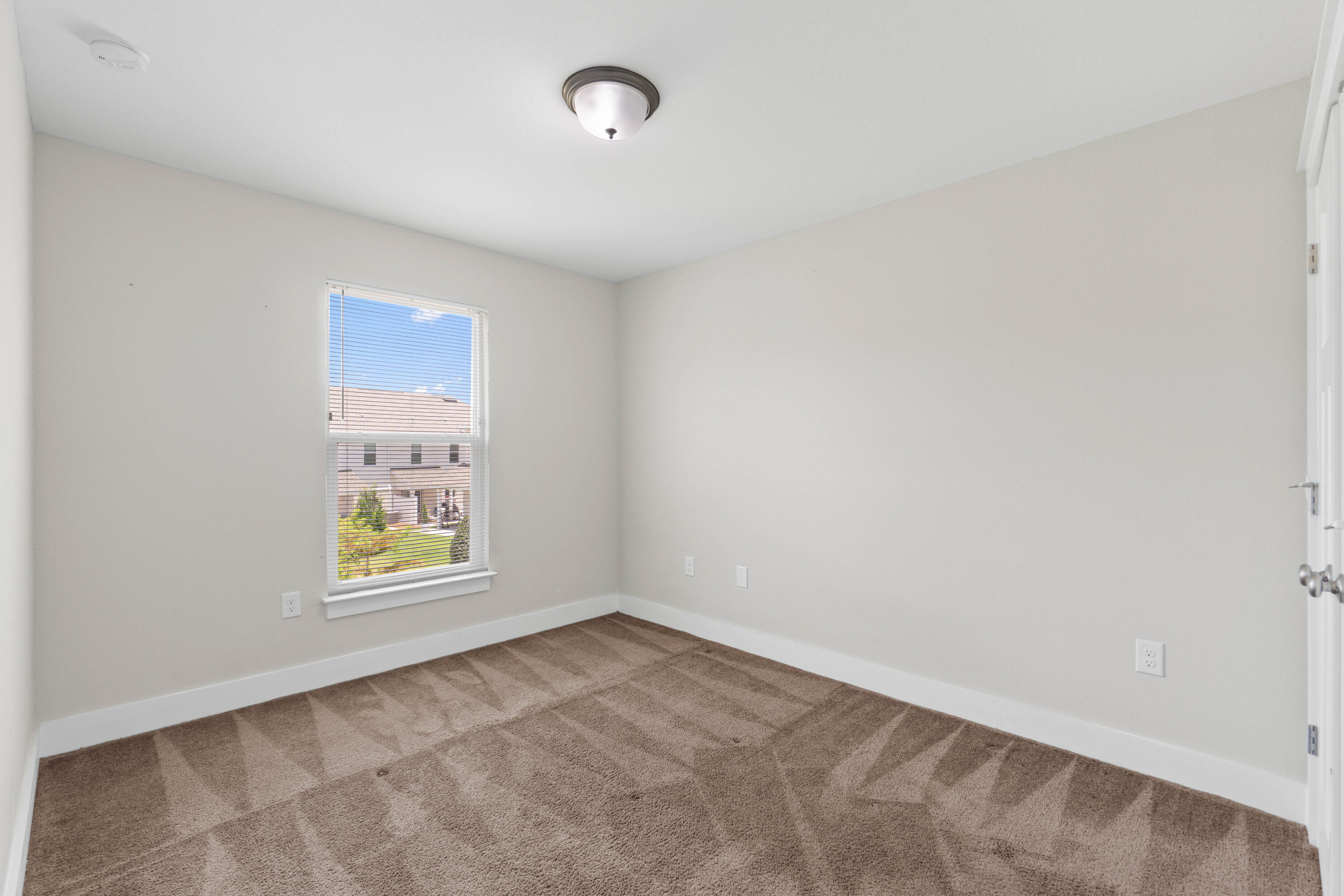 TUSCAN VILLAGE LOT 76 - Residential Lease