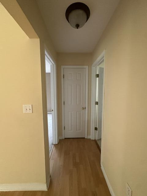 GOLDEN OAKS - Residential Lease