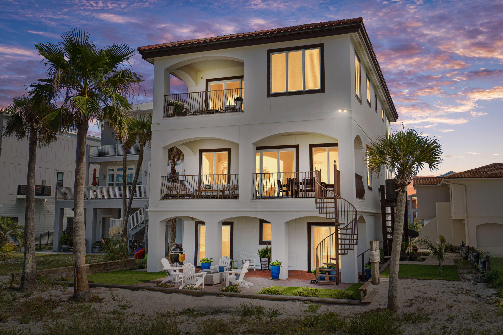 SAILMAKER COVE - Residential