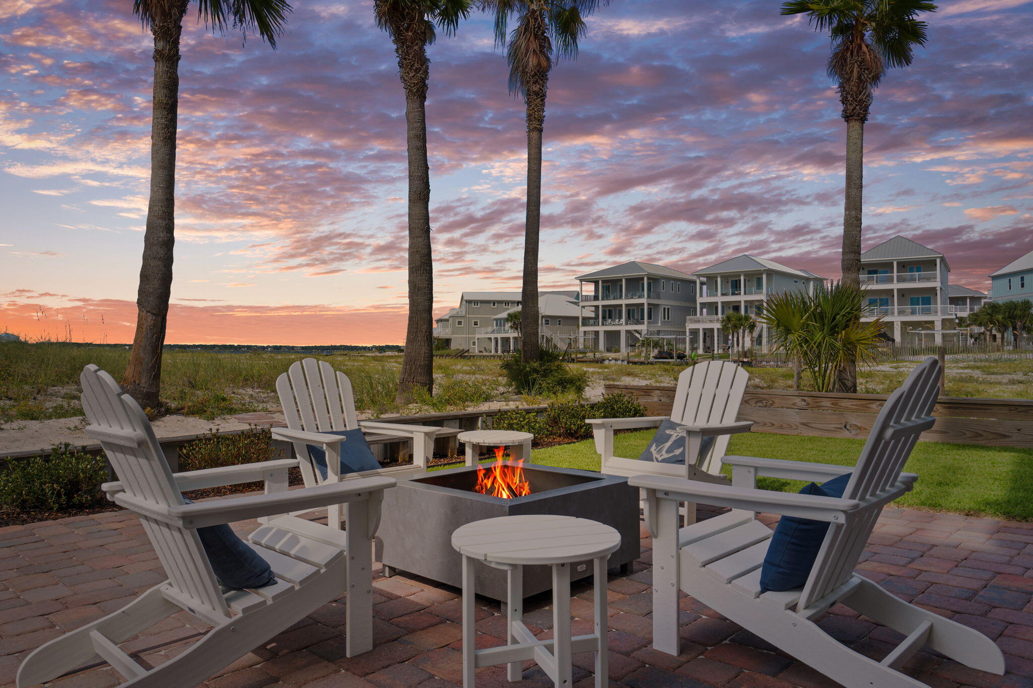 SAILMAKER COVE - Residential