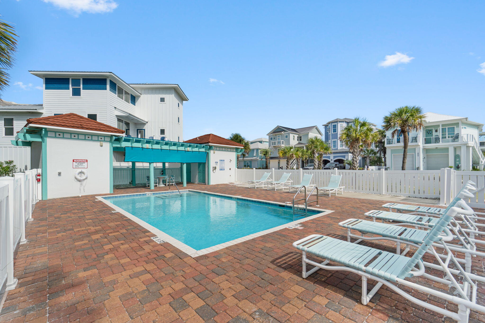 SAILMAKER COVE - Residential