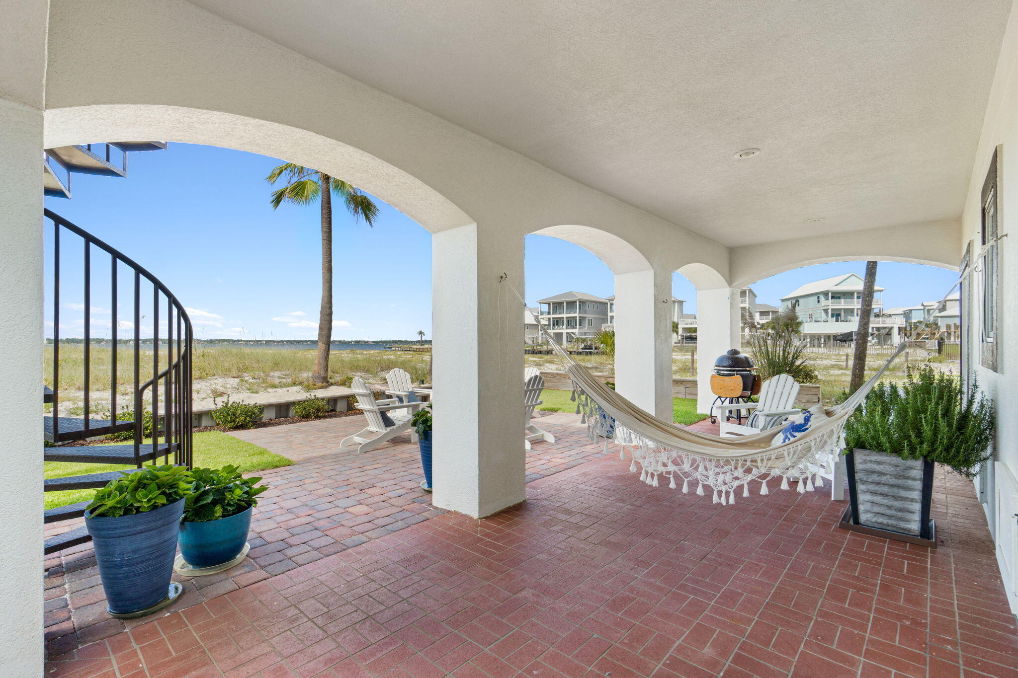 SAILMAKER COVE - Residential