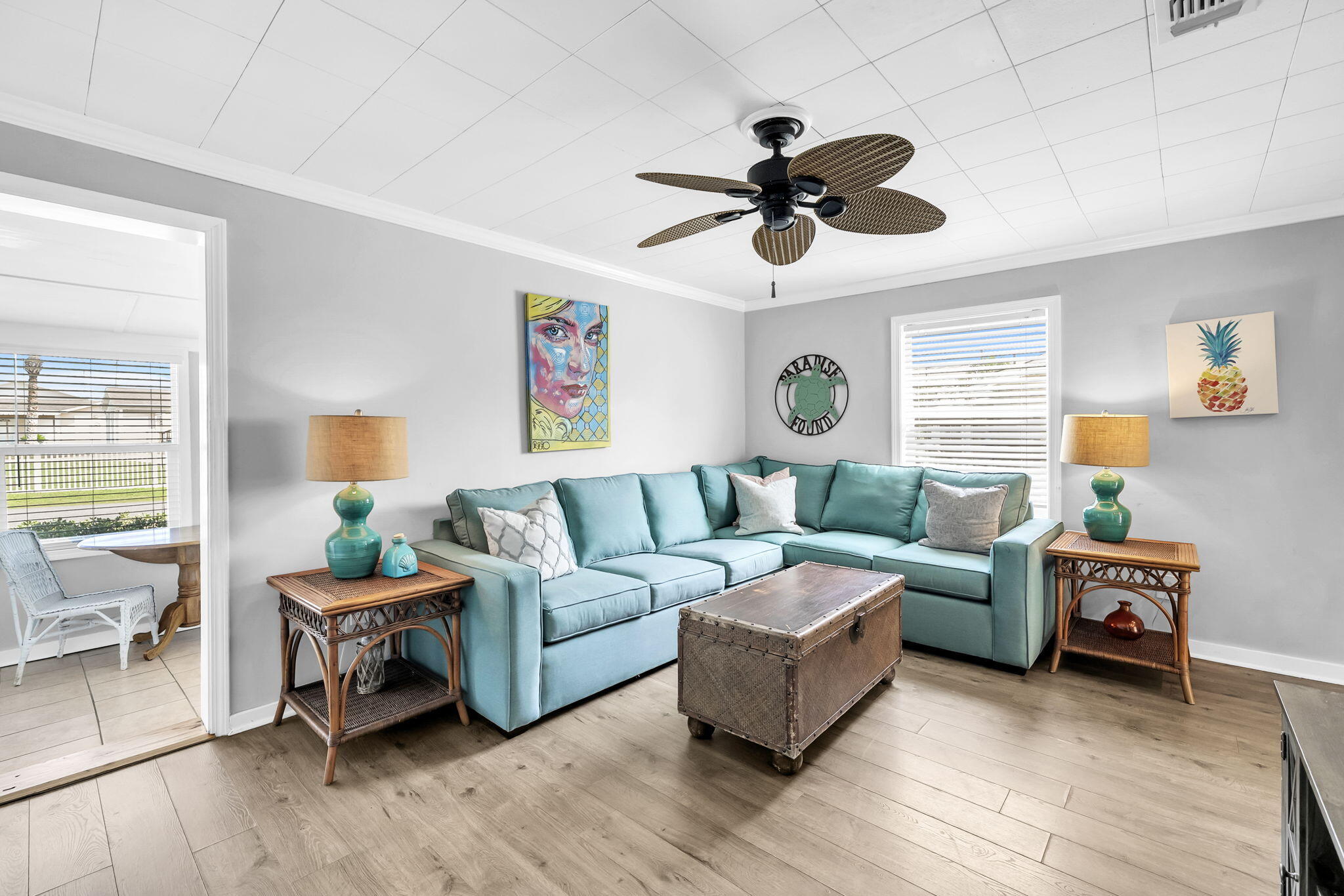 LAGUNA BEACH 4TH ADDN - Residential