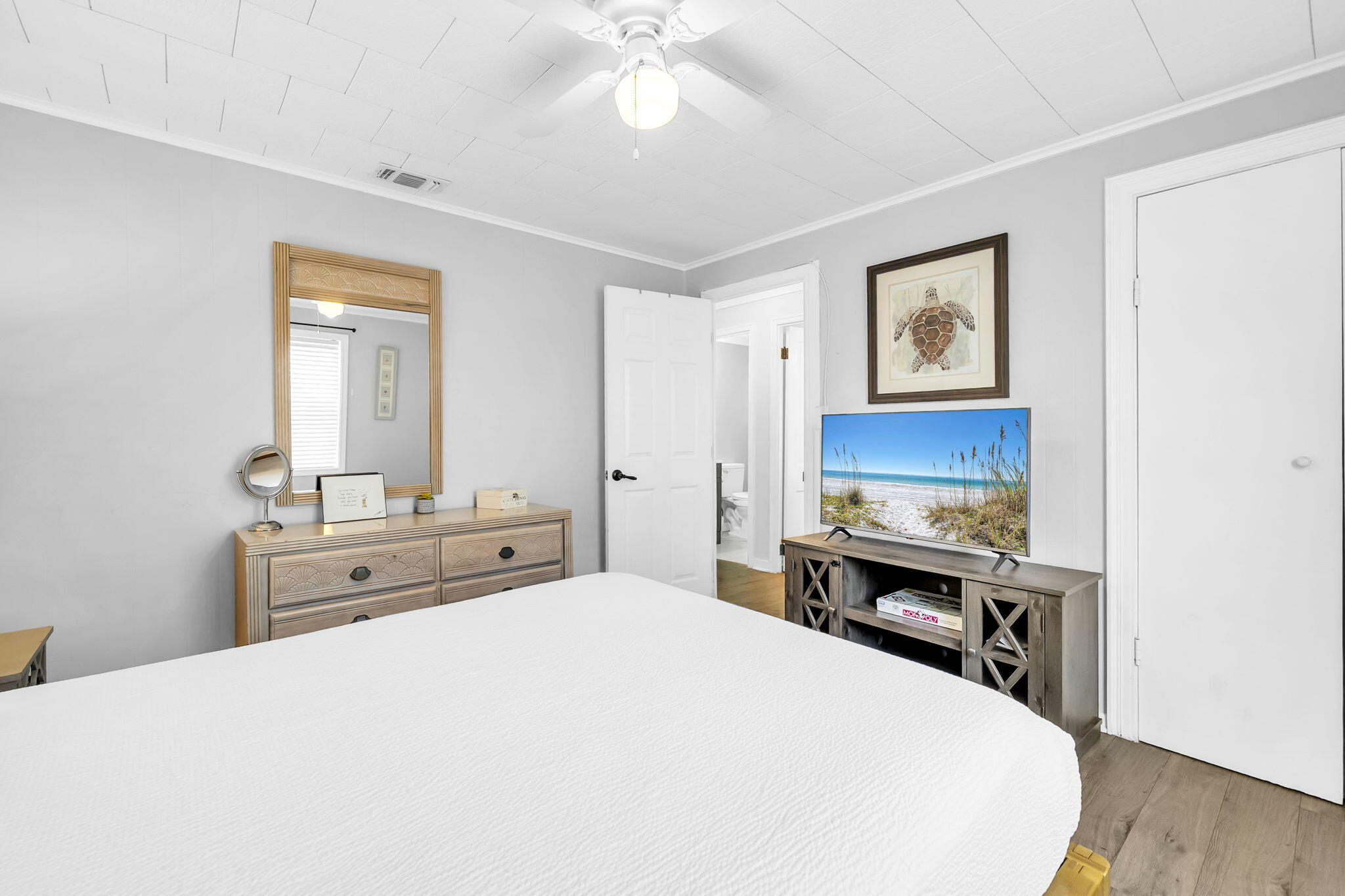 LAGUNA BEACH 4TH ADDN - Residential