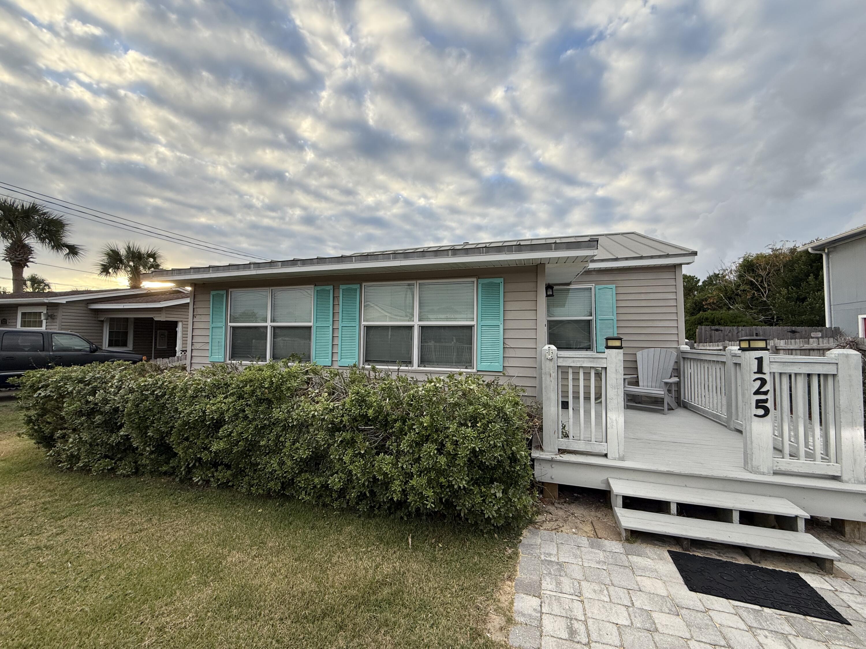 LAGUNA BEACH 4TH ADDN - Residential