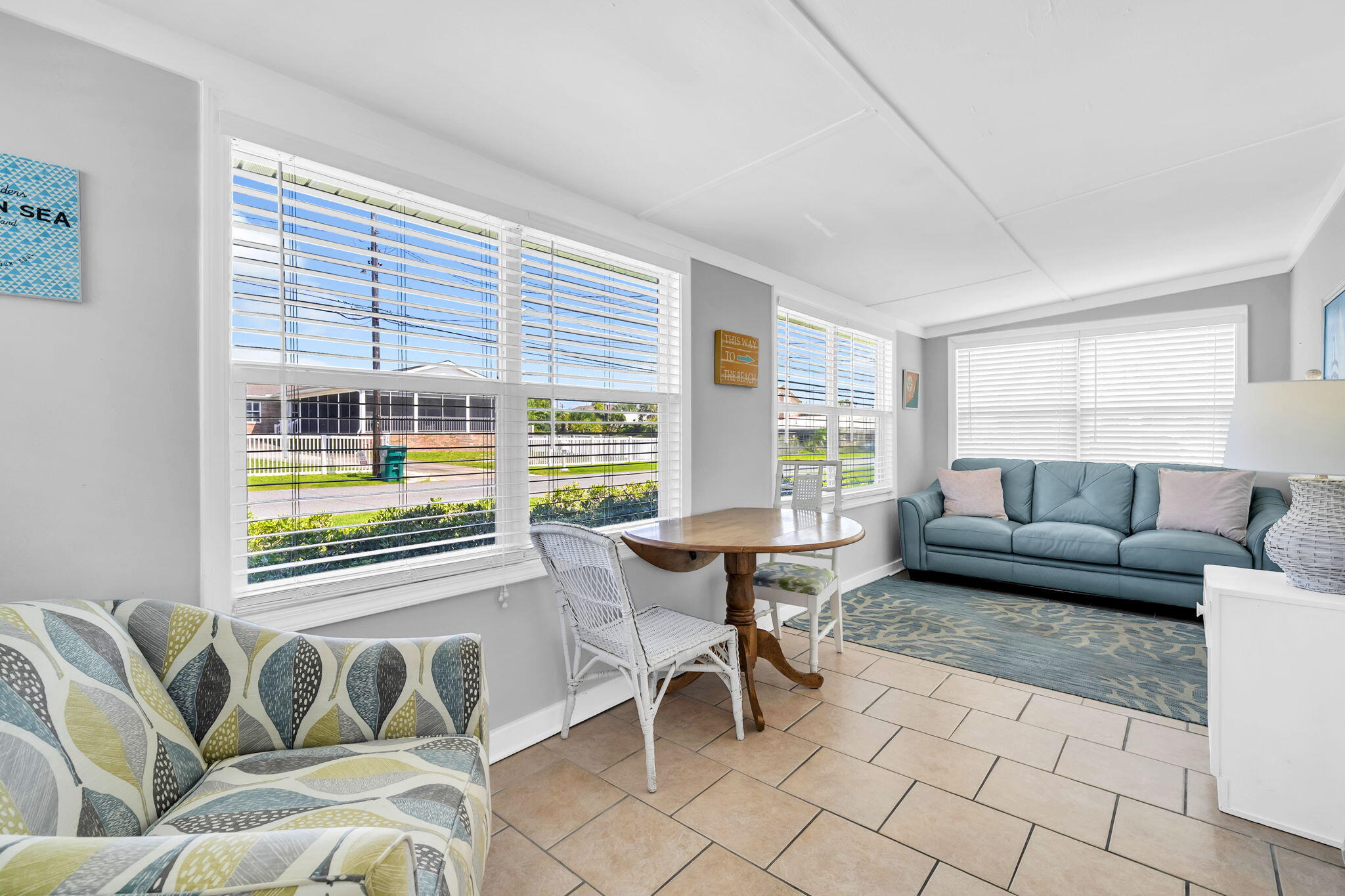 LAGUNA BEACH 4TH ADDN - Residential