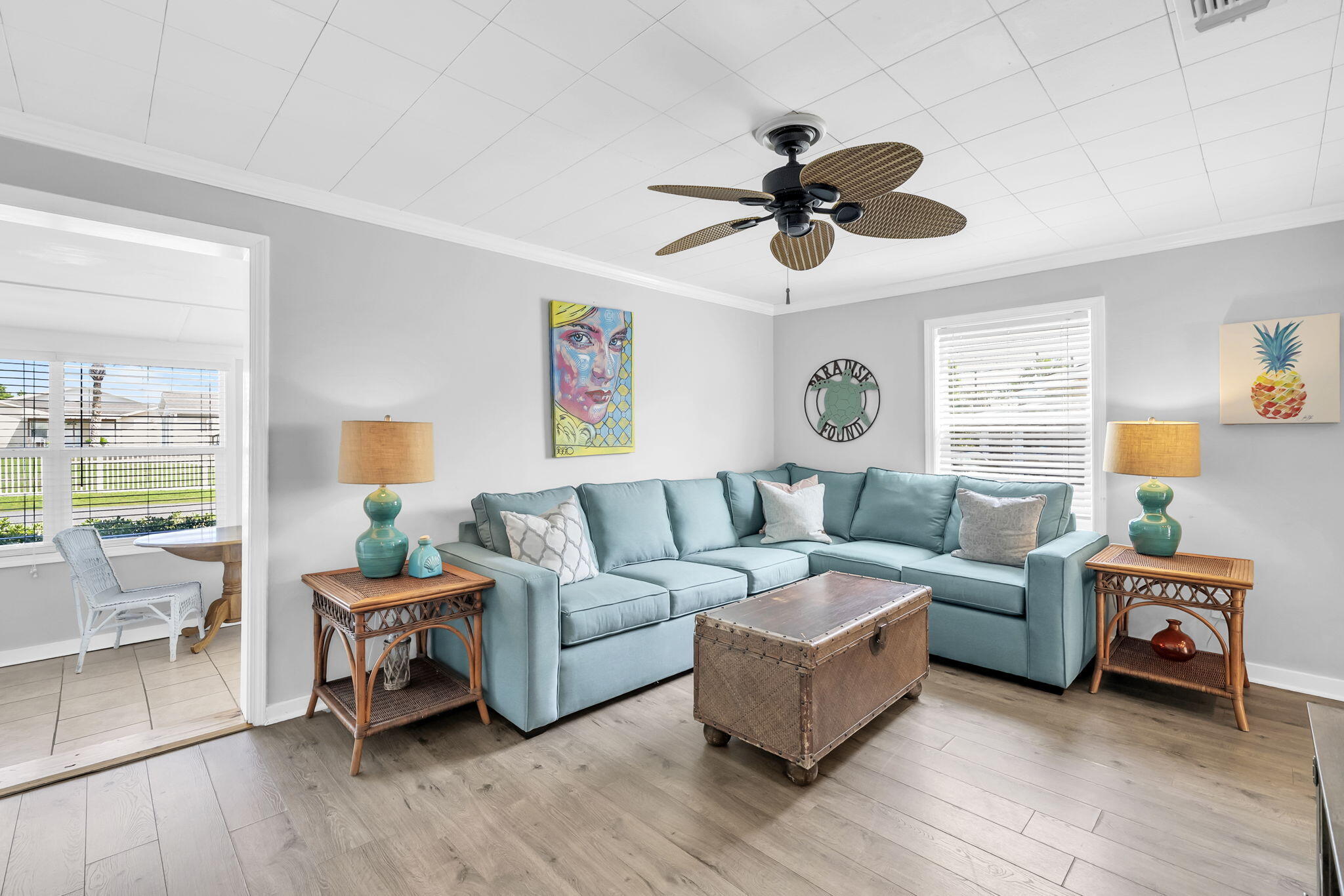 LAGUNA BEACH 4TH ADDN - Residential