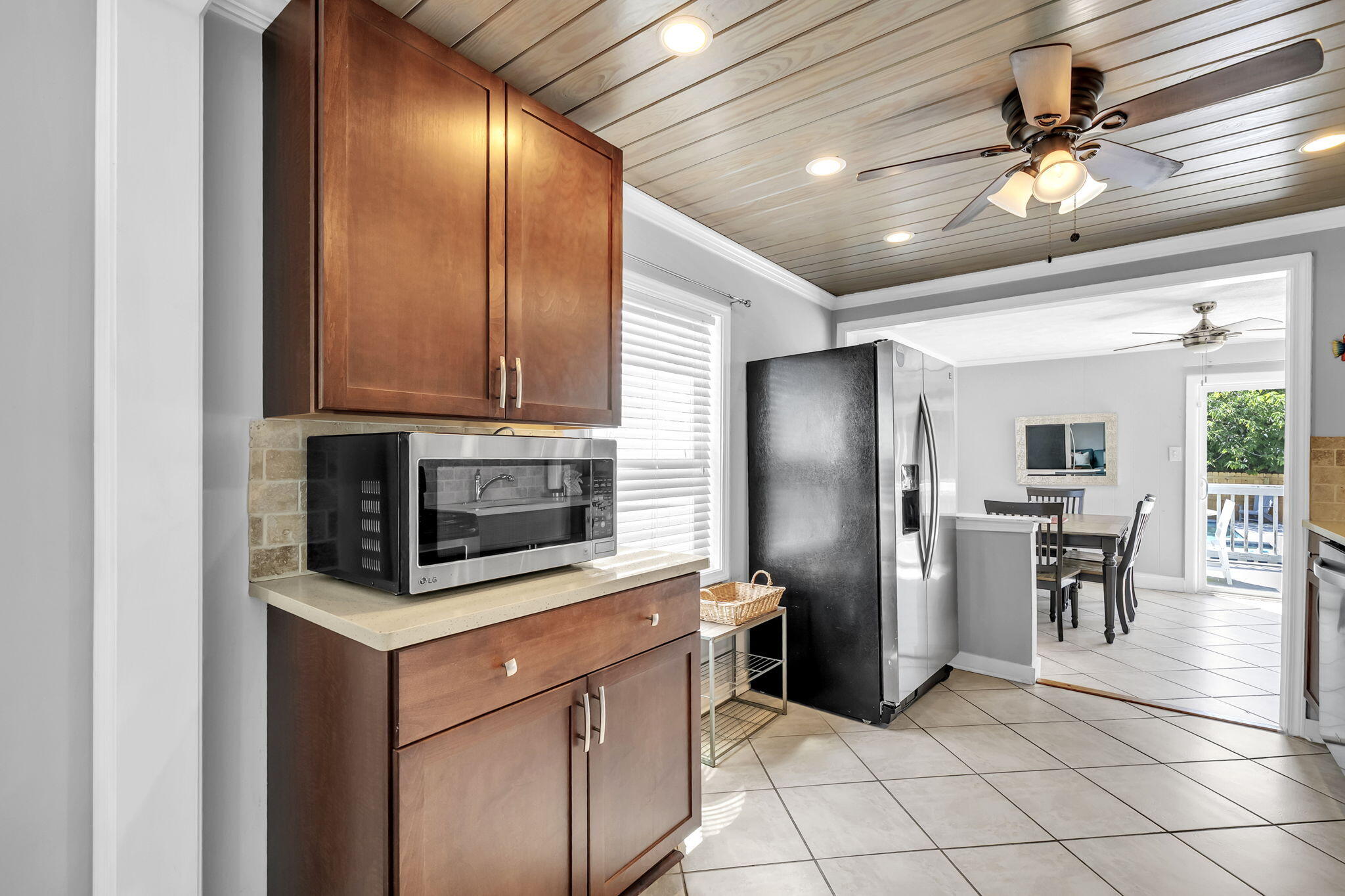 LAGUNA BEACH 4TH ADDN - Residential