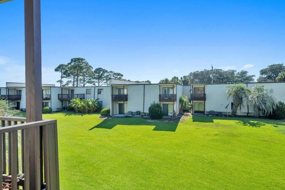FOUNTAINHEAD CONDO - Residential Lease