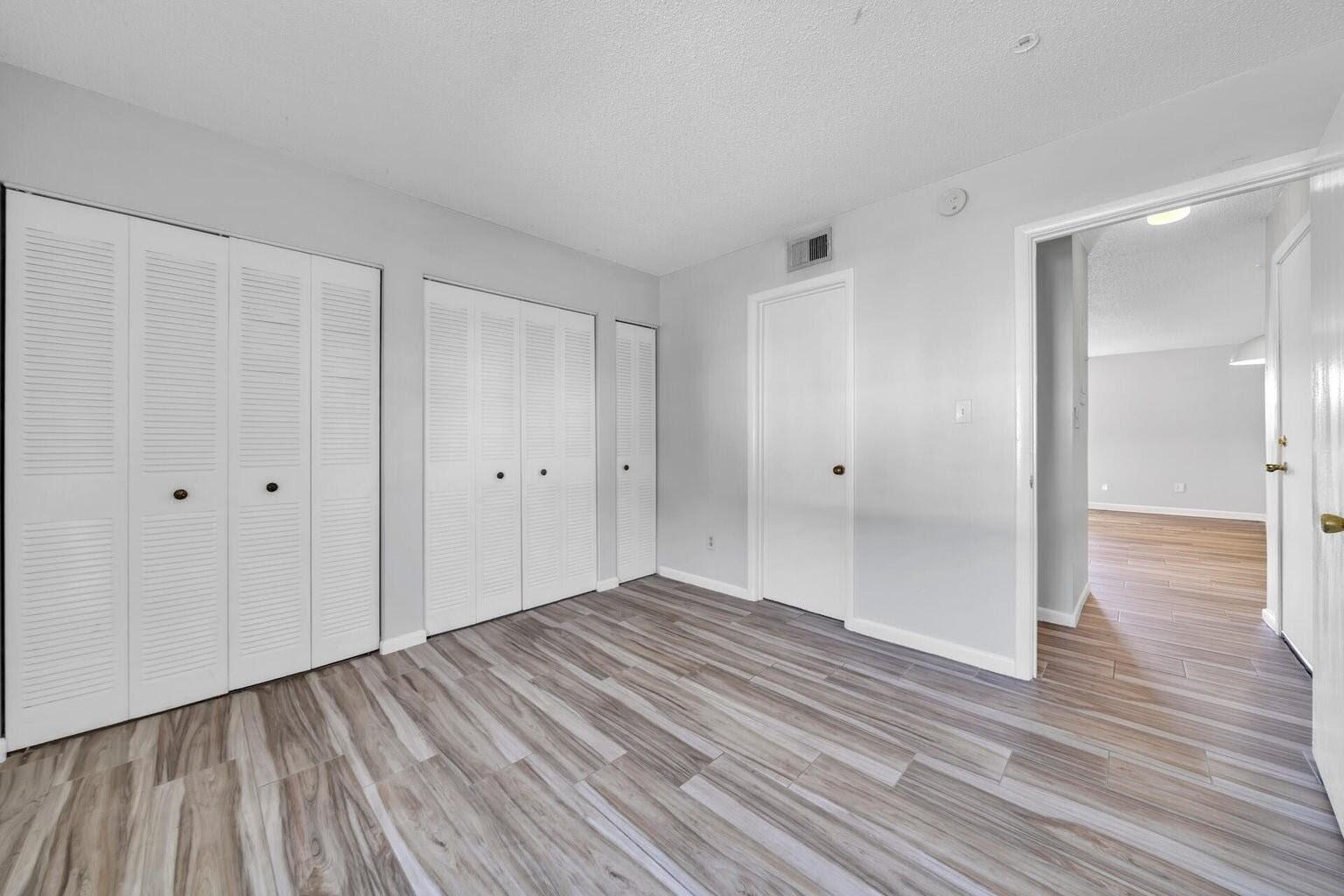 FOUNTAINHEAD CONDO - Residential Lease