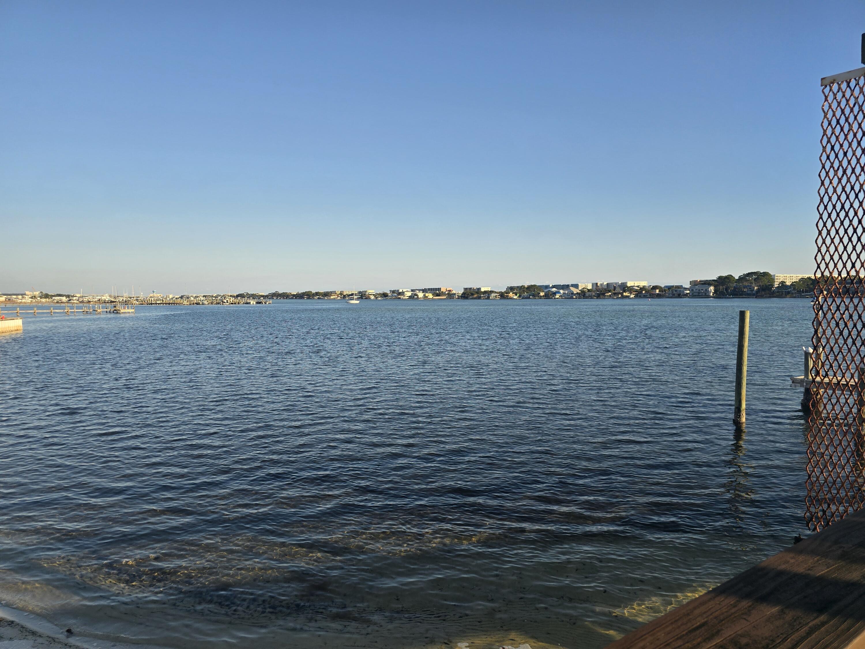 FOUNTAINHEAD CONDO - Residential Lease