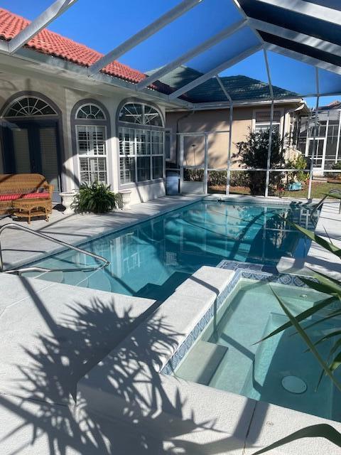 EMERALD BAY - Residential