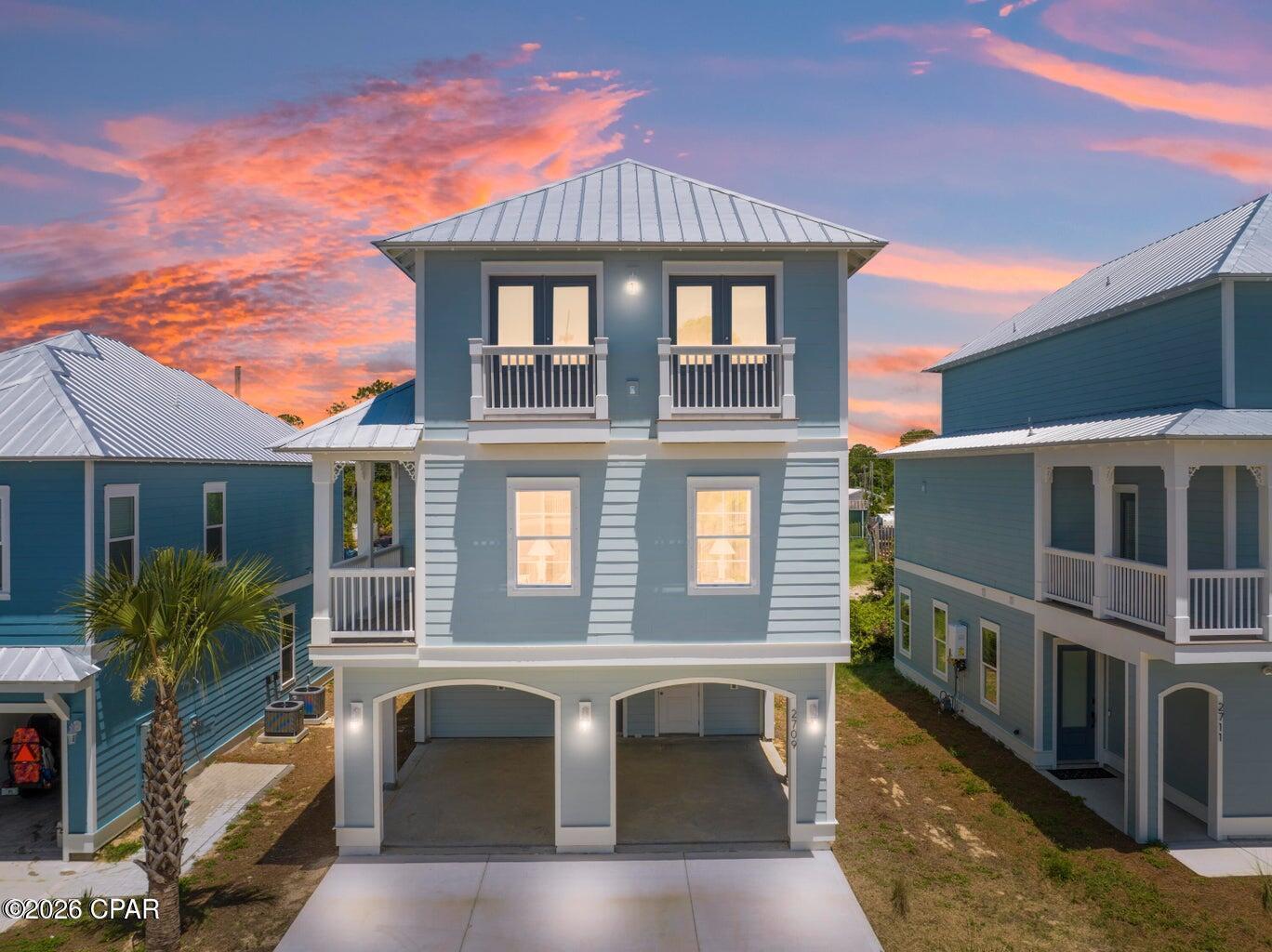 Lagoon Manor Dr - Residential