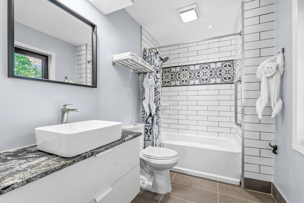 Bay Point Unit 1 - Residential