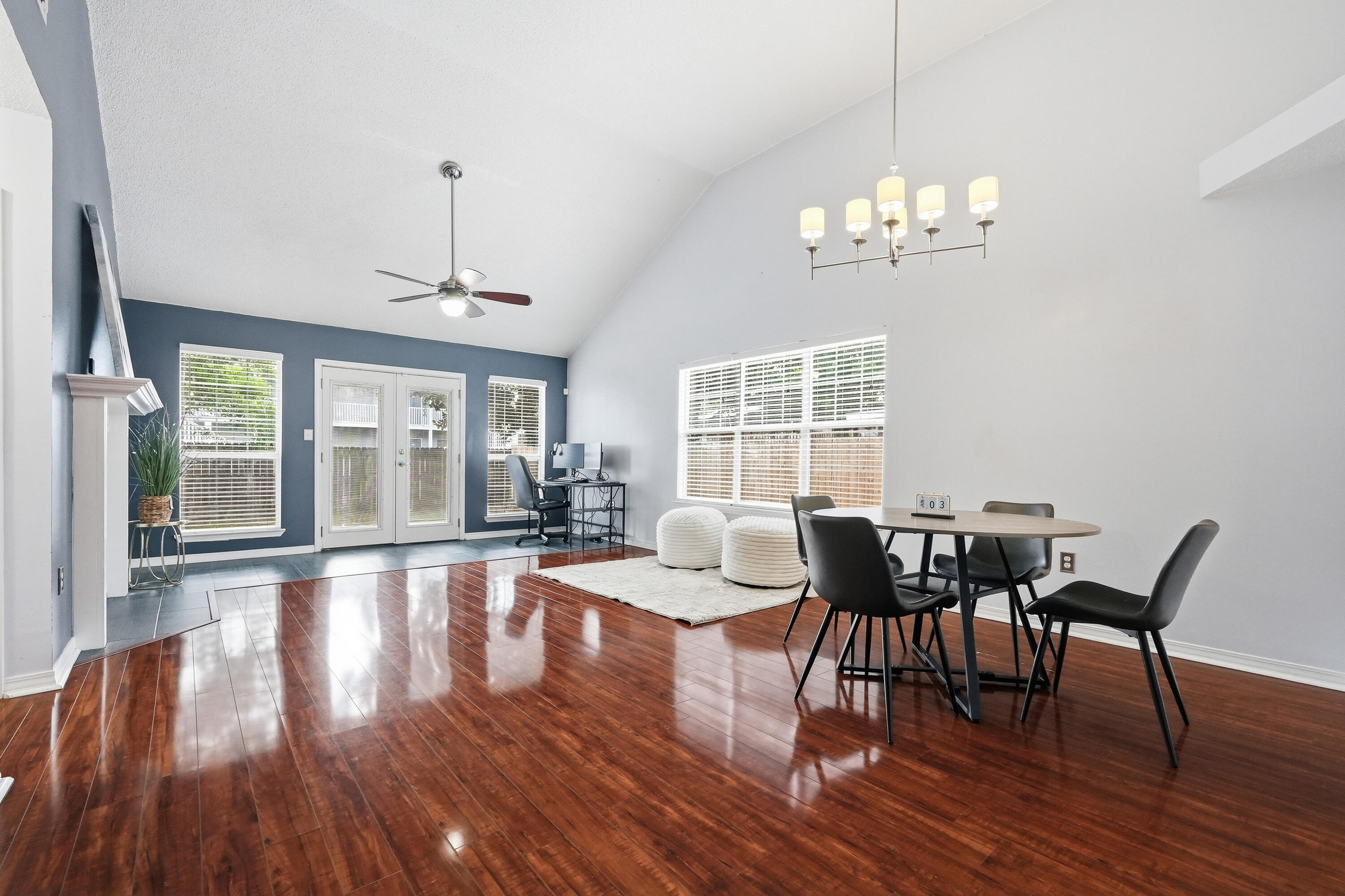 SANDY RIDGE ESTATES - Residential