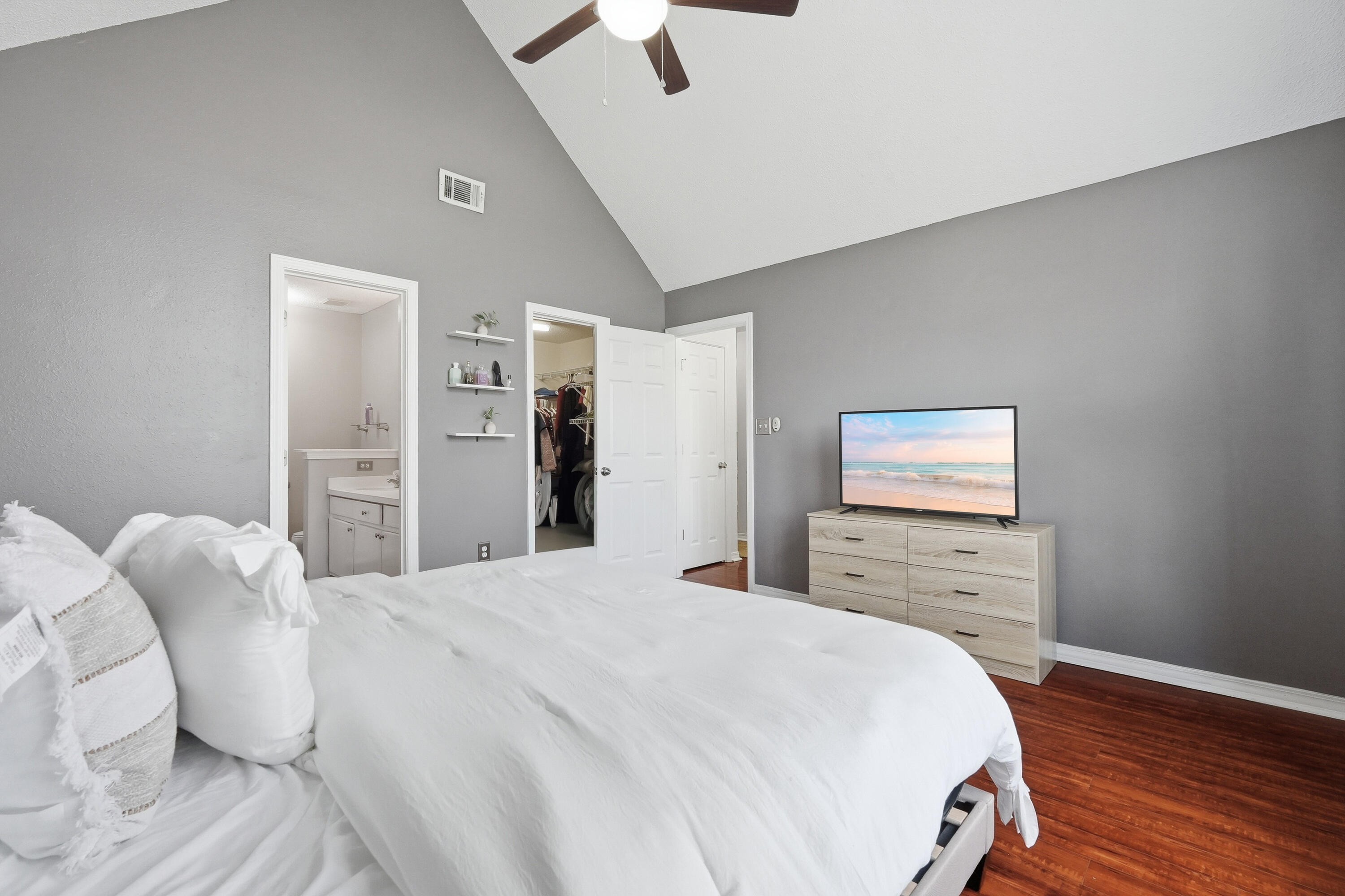 SANDY RIDGE ESTATES - Residential