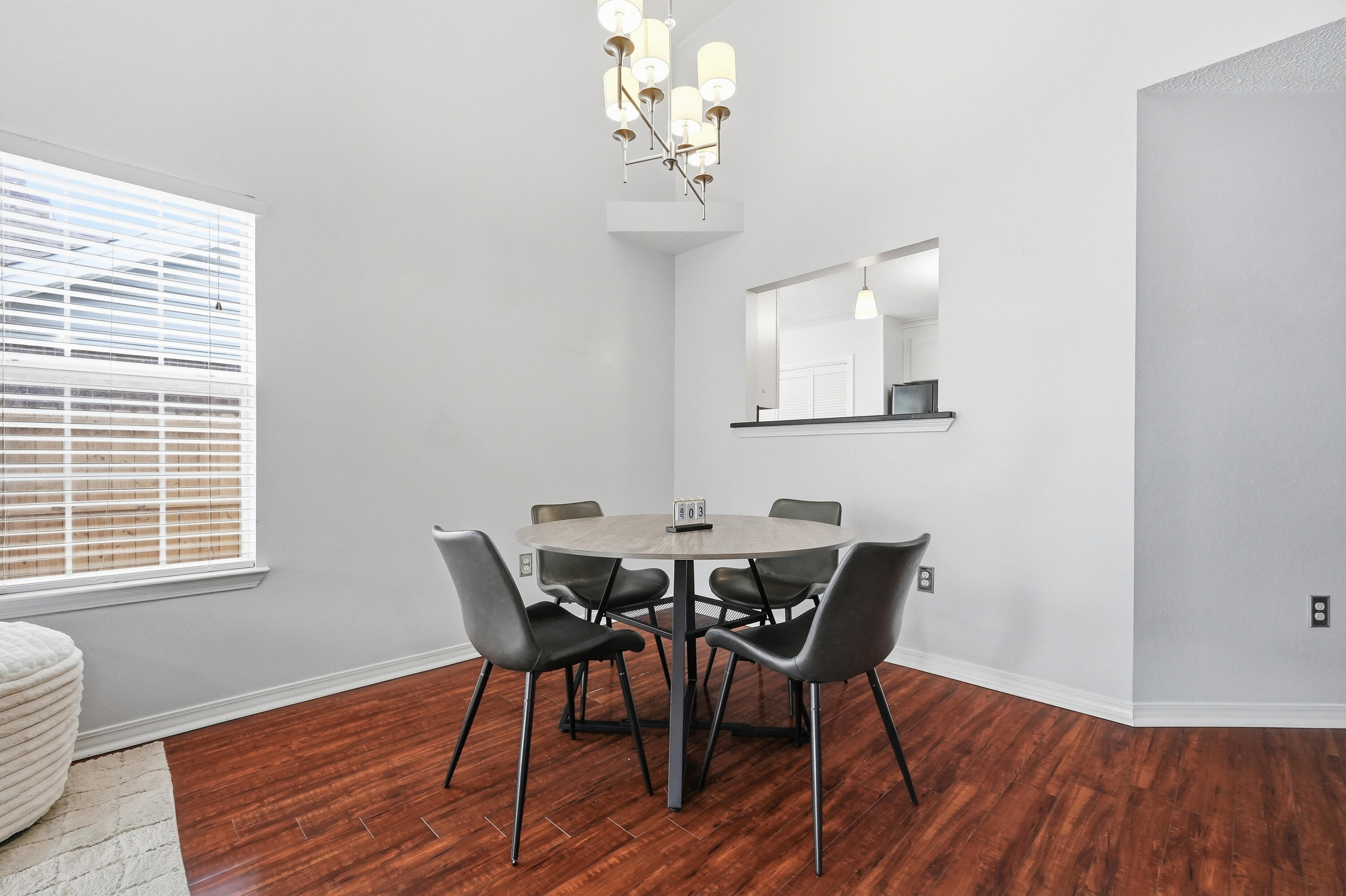 SANDY RIDGE ESTATES - Residential