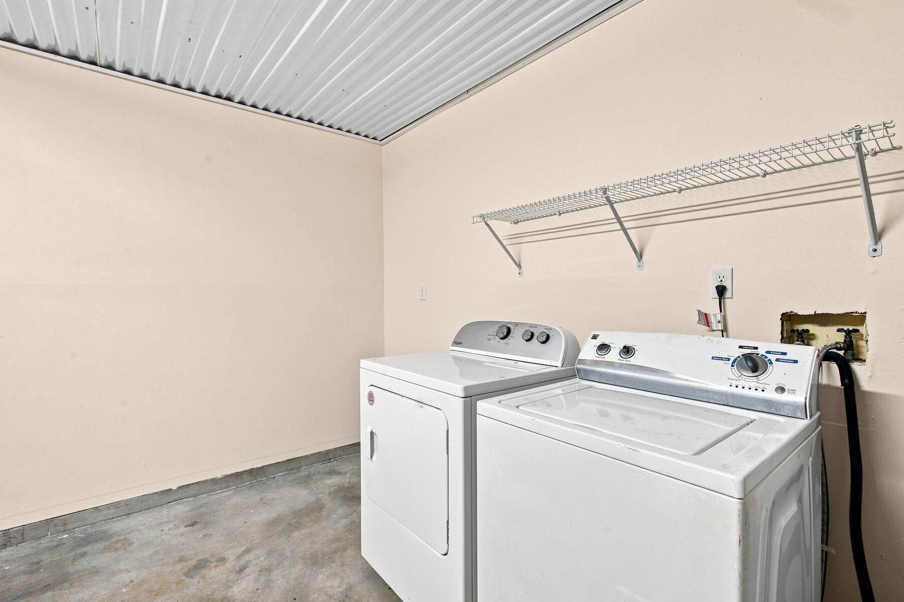 FOREST OAKS PH 1 - Residential