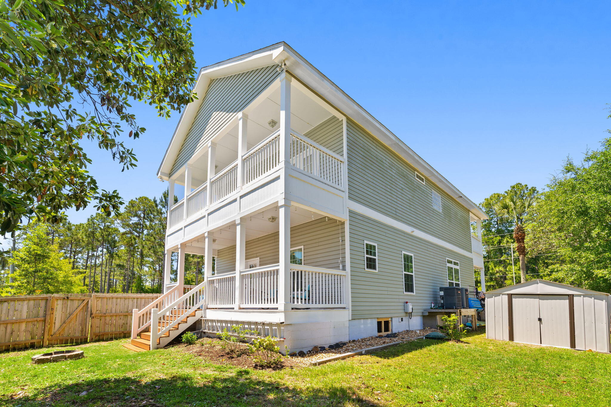 PLEASANT ACRES UNREC - Residential