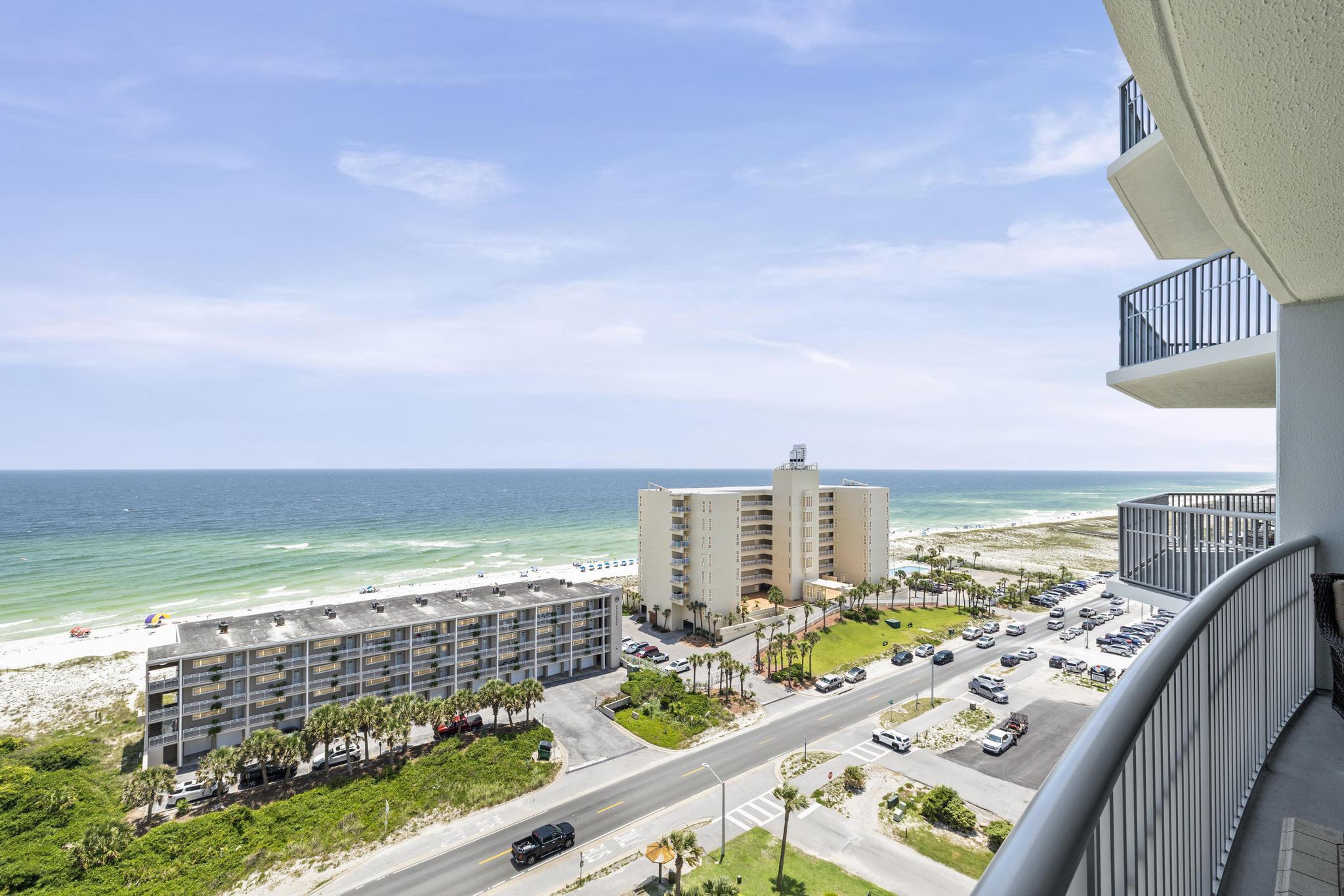 EMERALD DOLPHIN - Residential