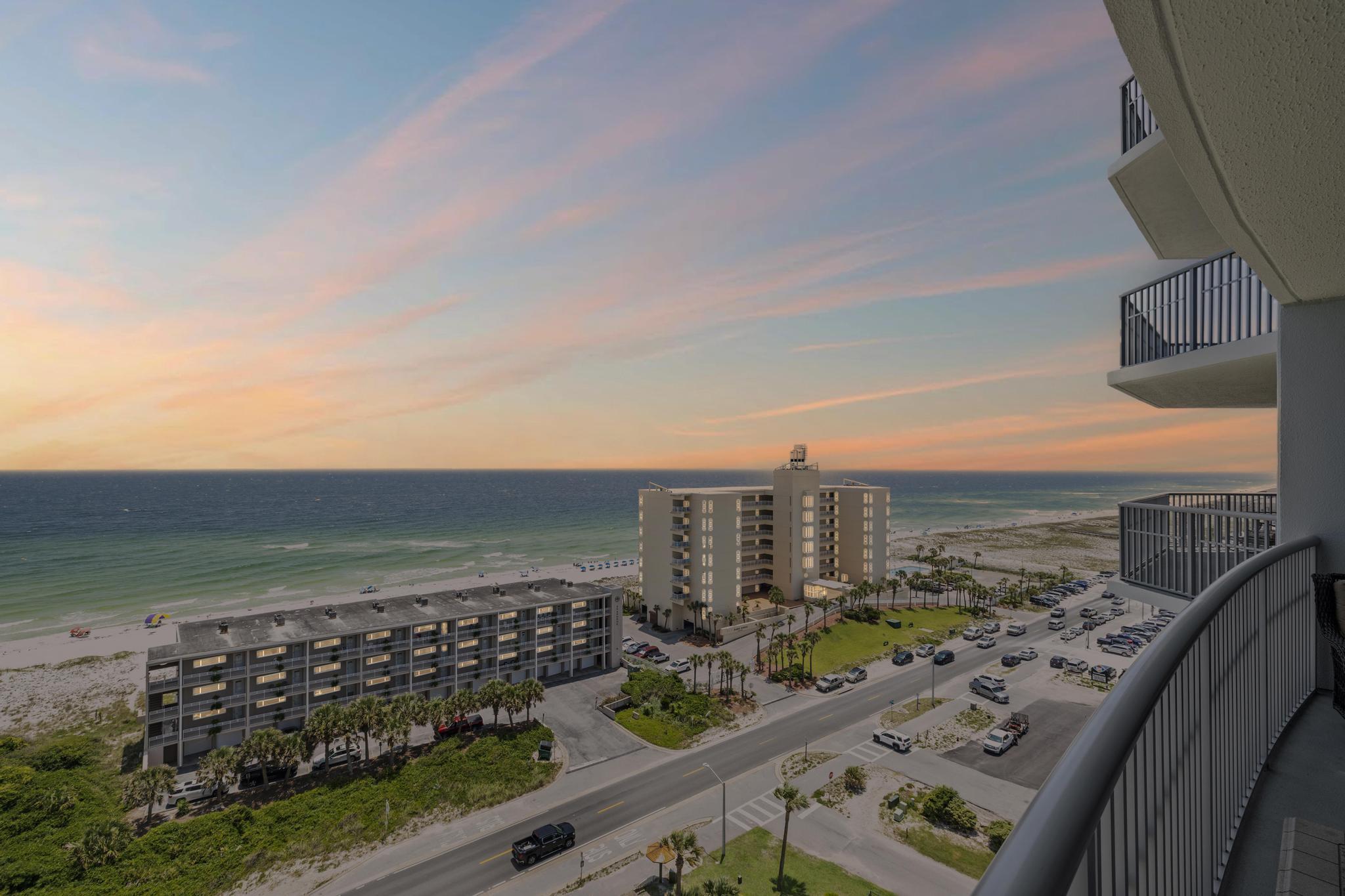 EMERALD DOLPHIN - Residential
