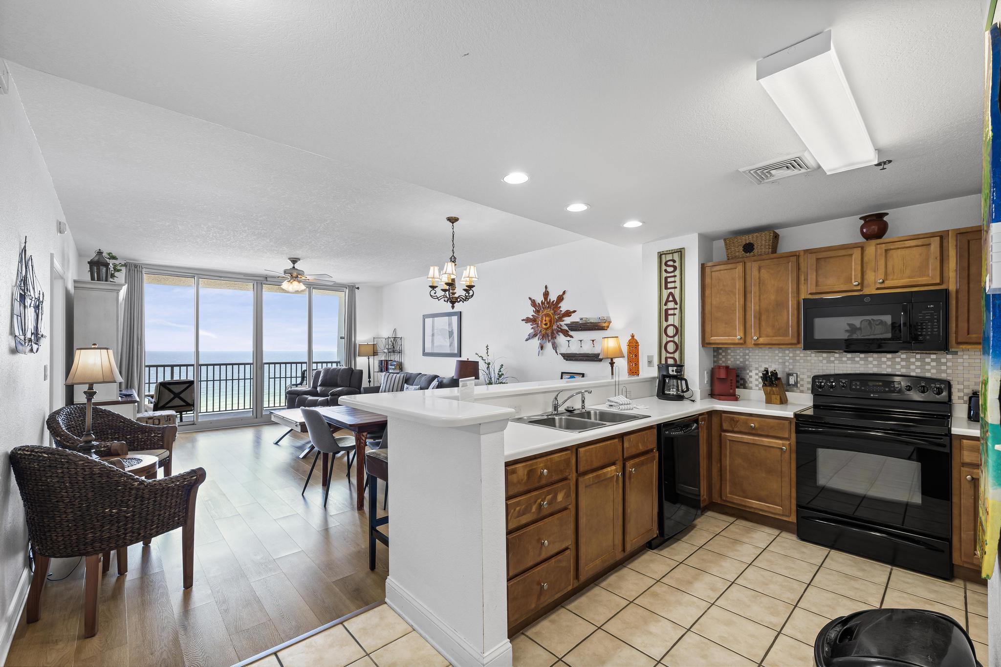 EMERALD DOLPHIN - Residential