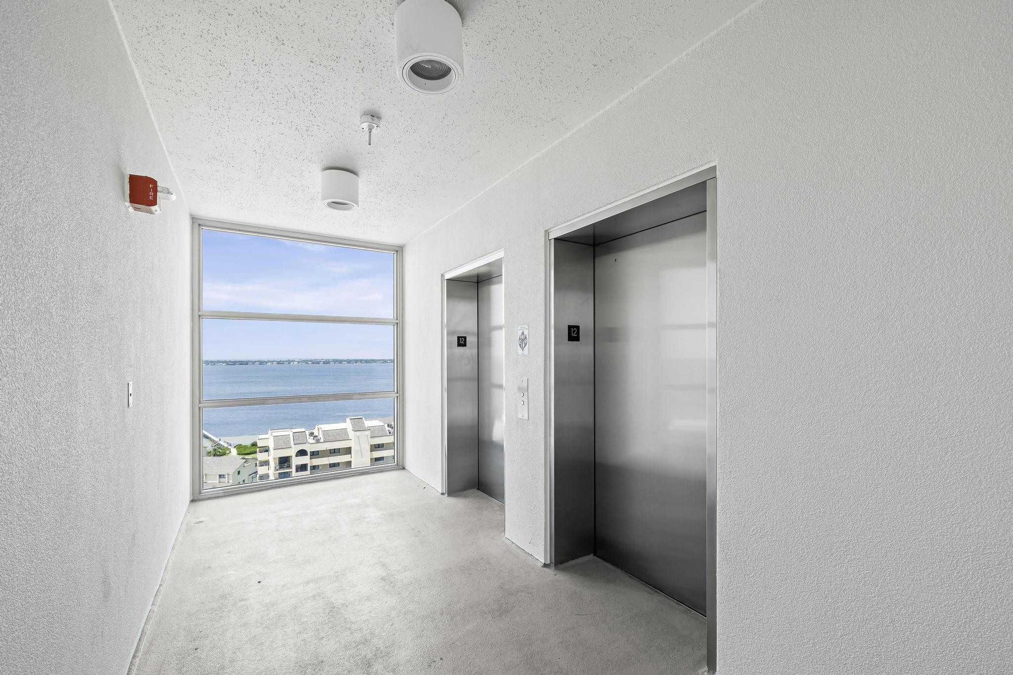 EMERALD DOLPHIN - Residential