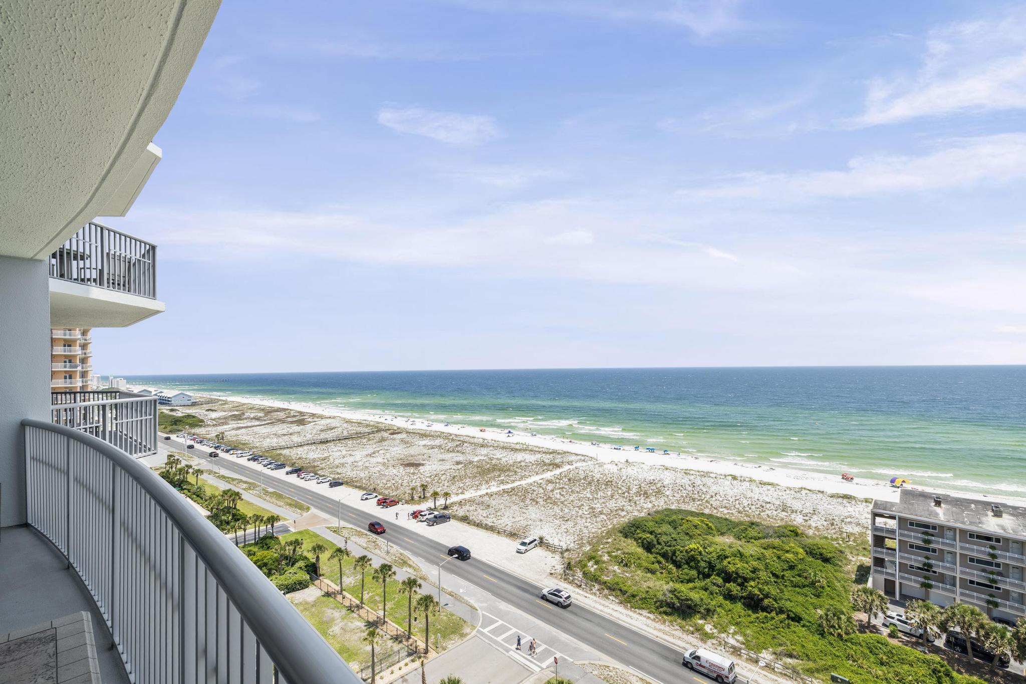 EMERALD DOLPHIN - Residential