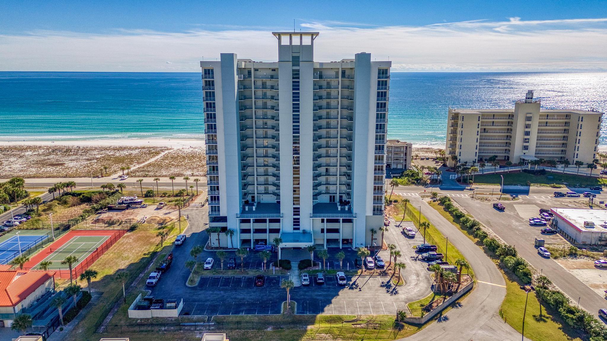EMERALD DOLPHIN - Residential