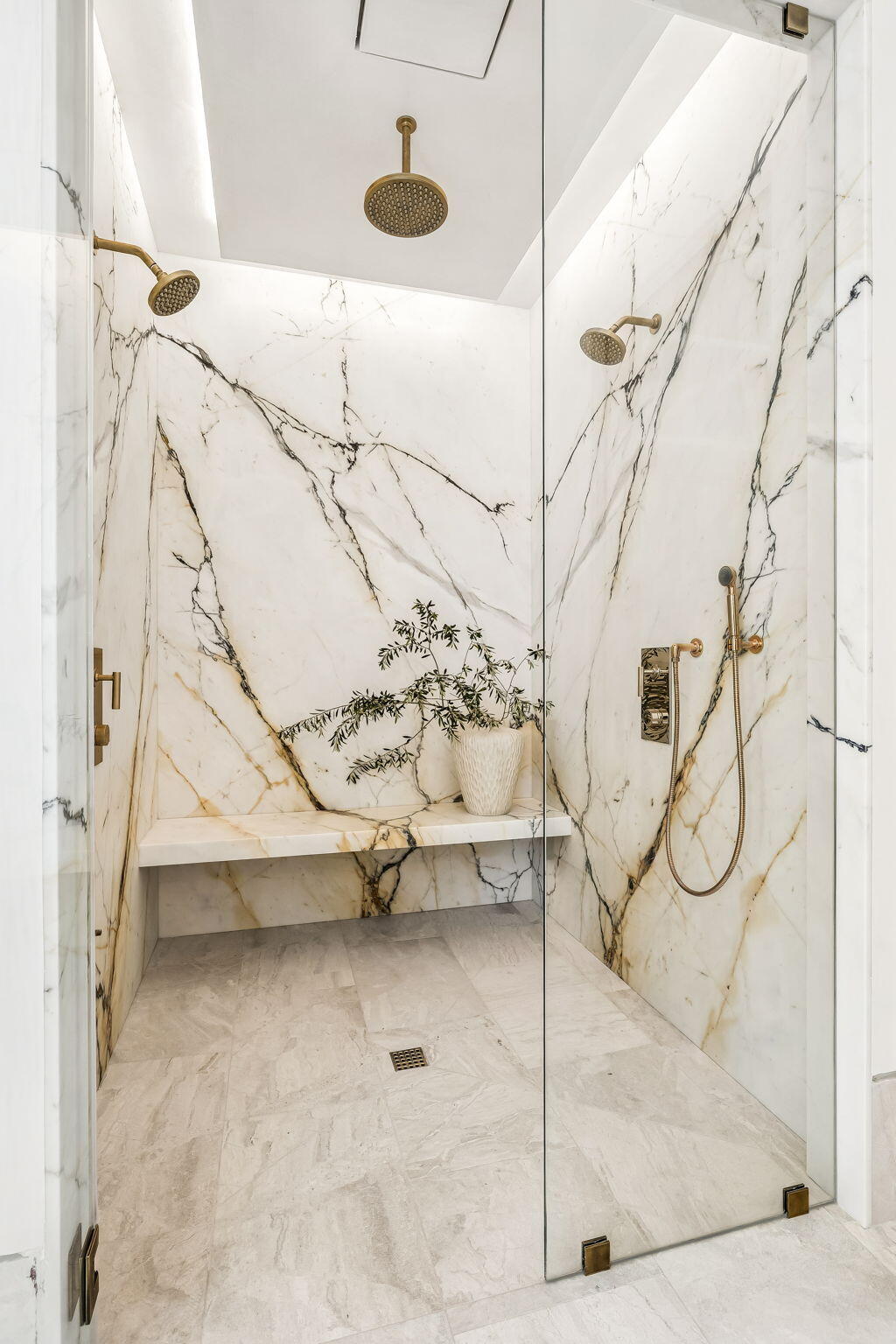 ALYS BEACH - Residential
