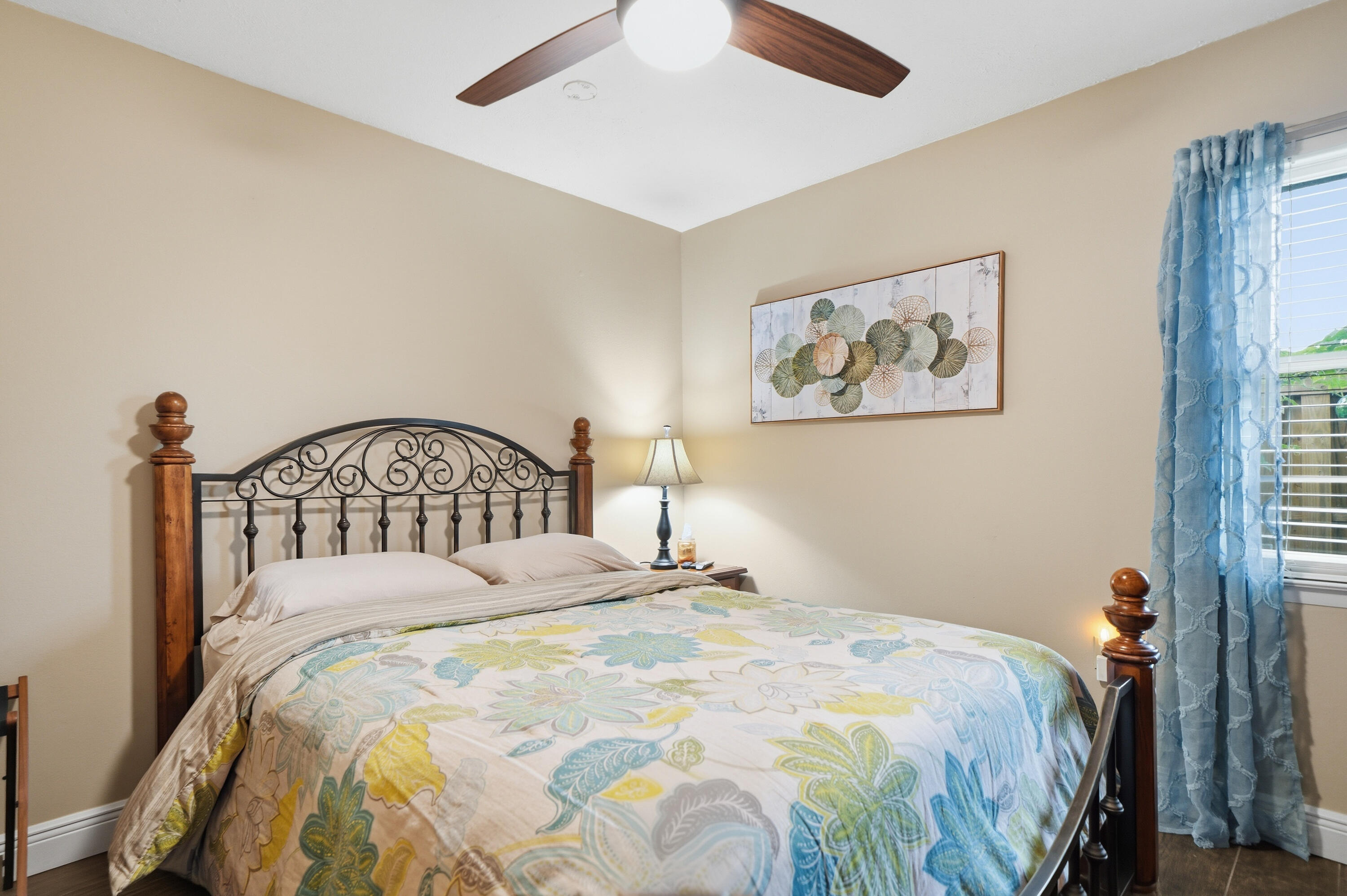 LAKE LORRAINE ESTATES 3 - Residential