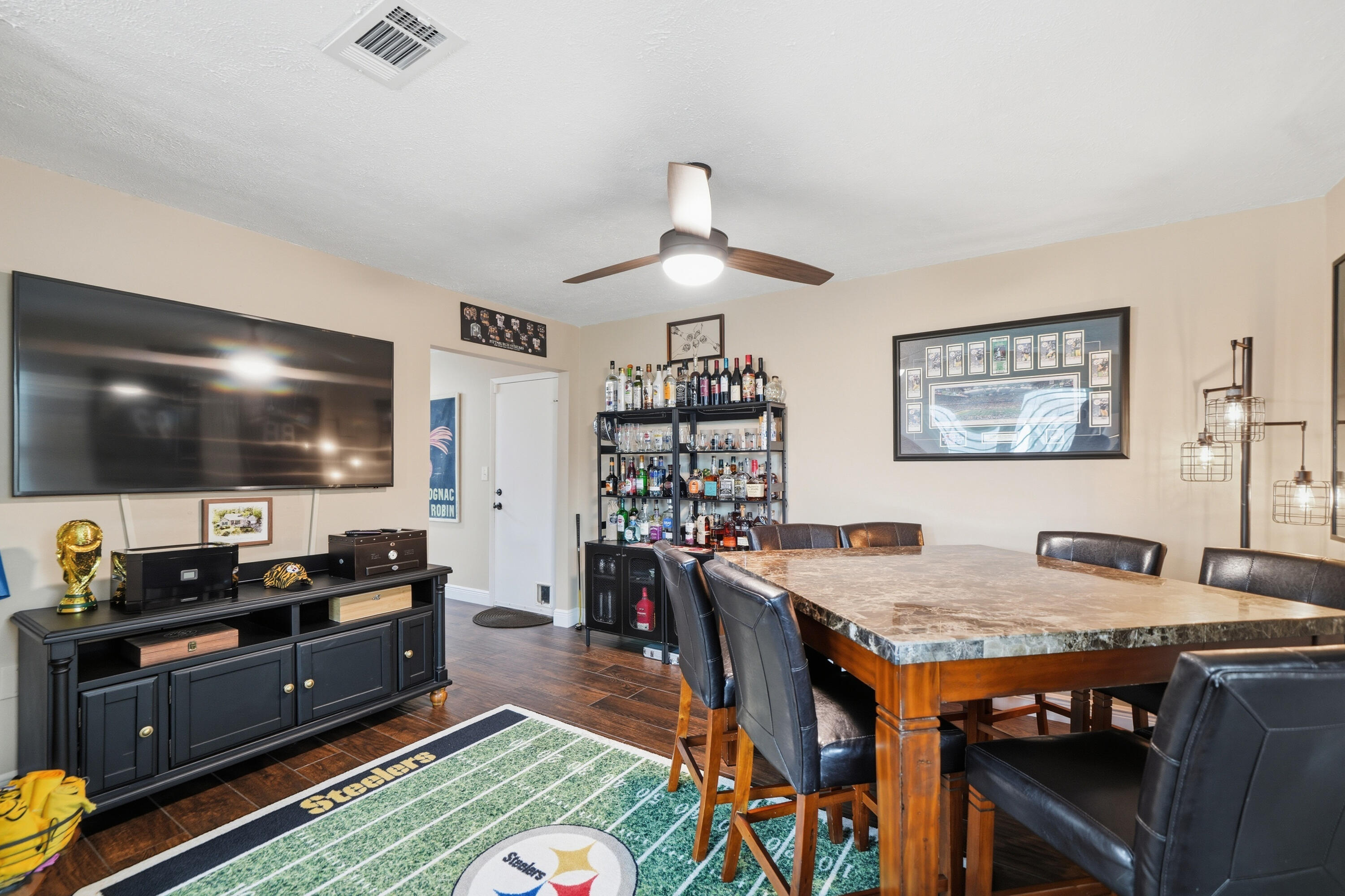 LAKE LORRAINE ESTATES 3 - Residential