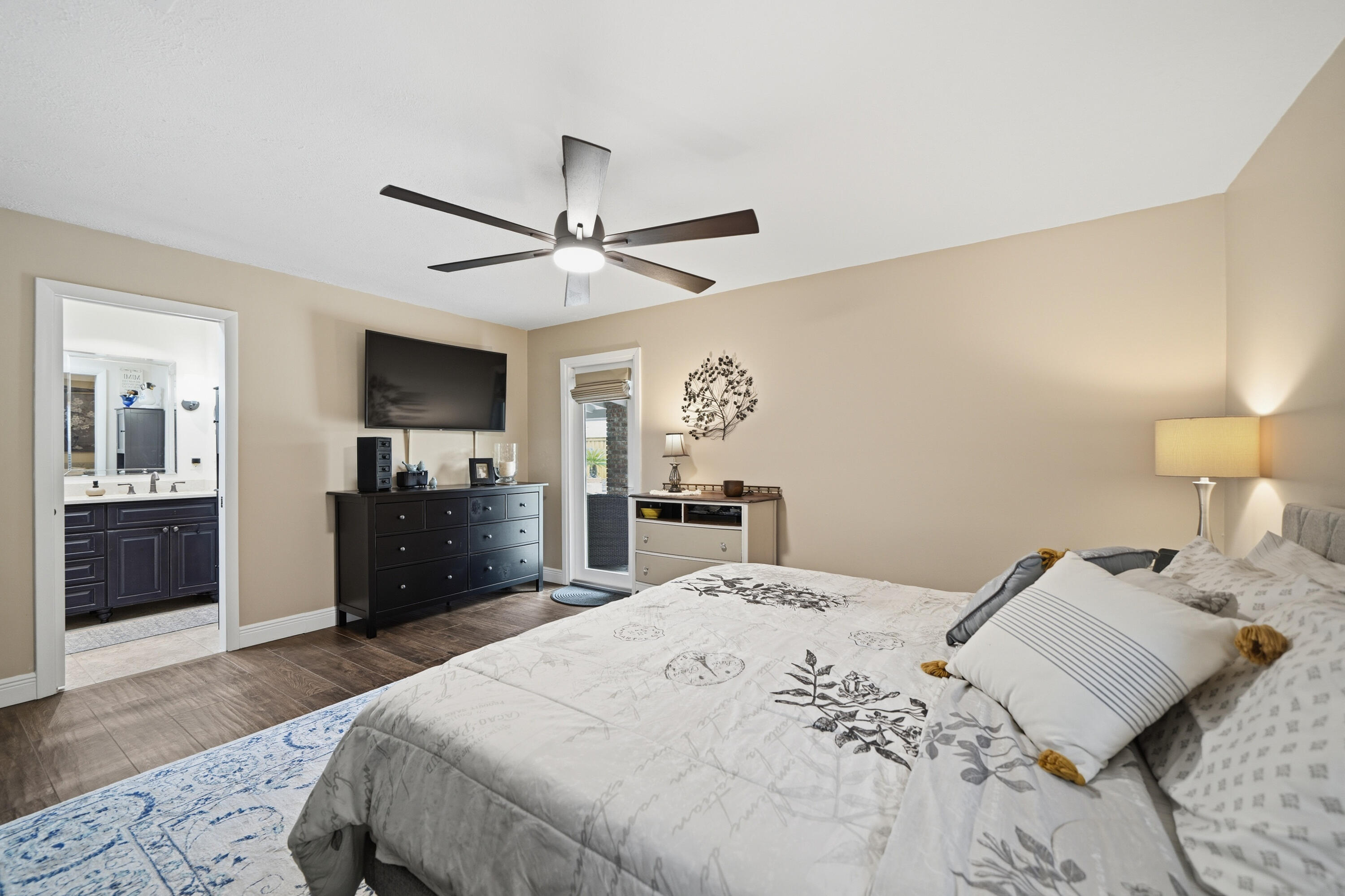 LAKE LORRAINE ESTATES 3 - Residential
