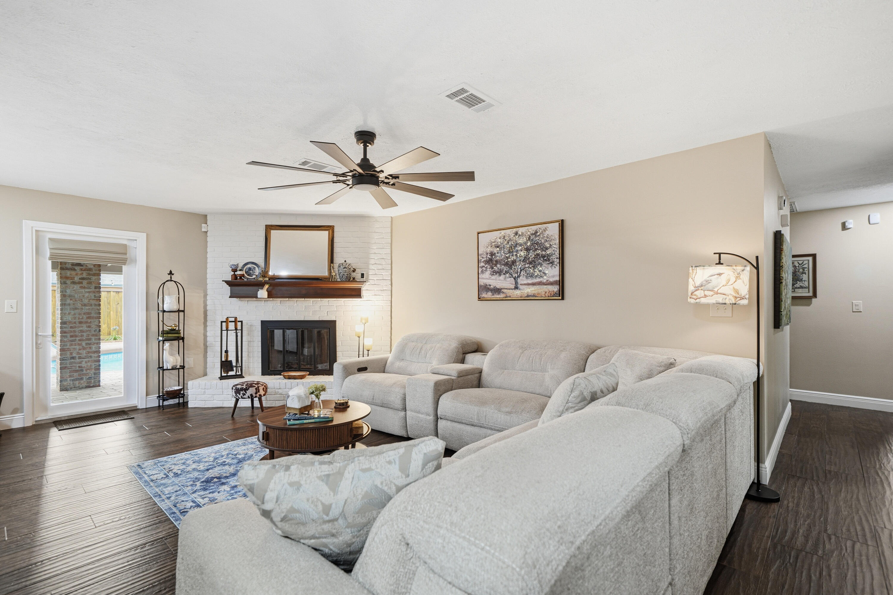 LAKE LORRAINE ESTATES 3 - Residential