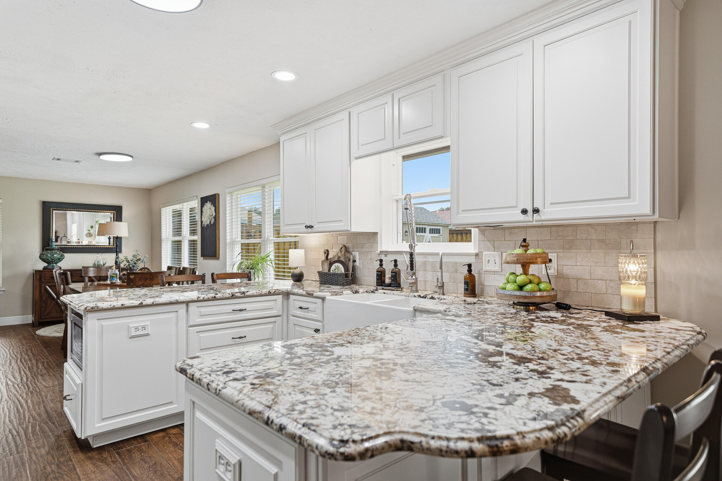 LAKE LORRAINE ESTATES 3 - Residential