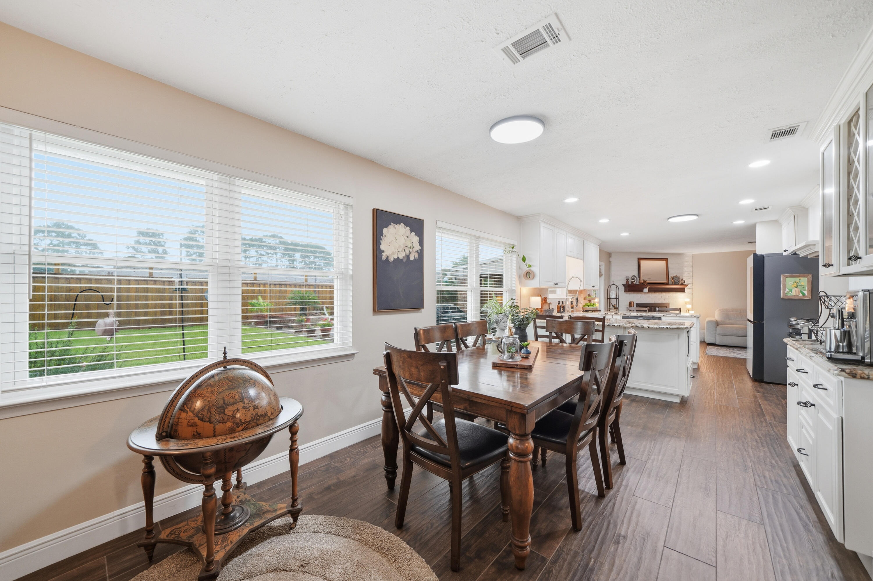 LAKE LORRAINE ESTATES 3 - Residential