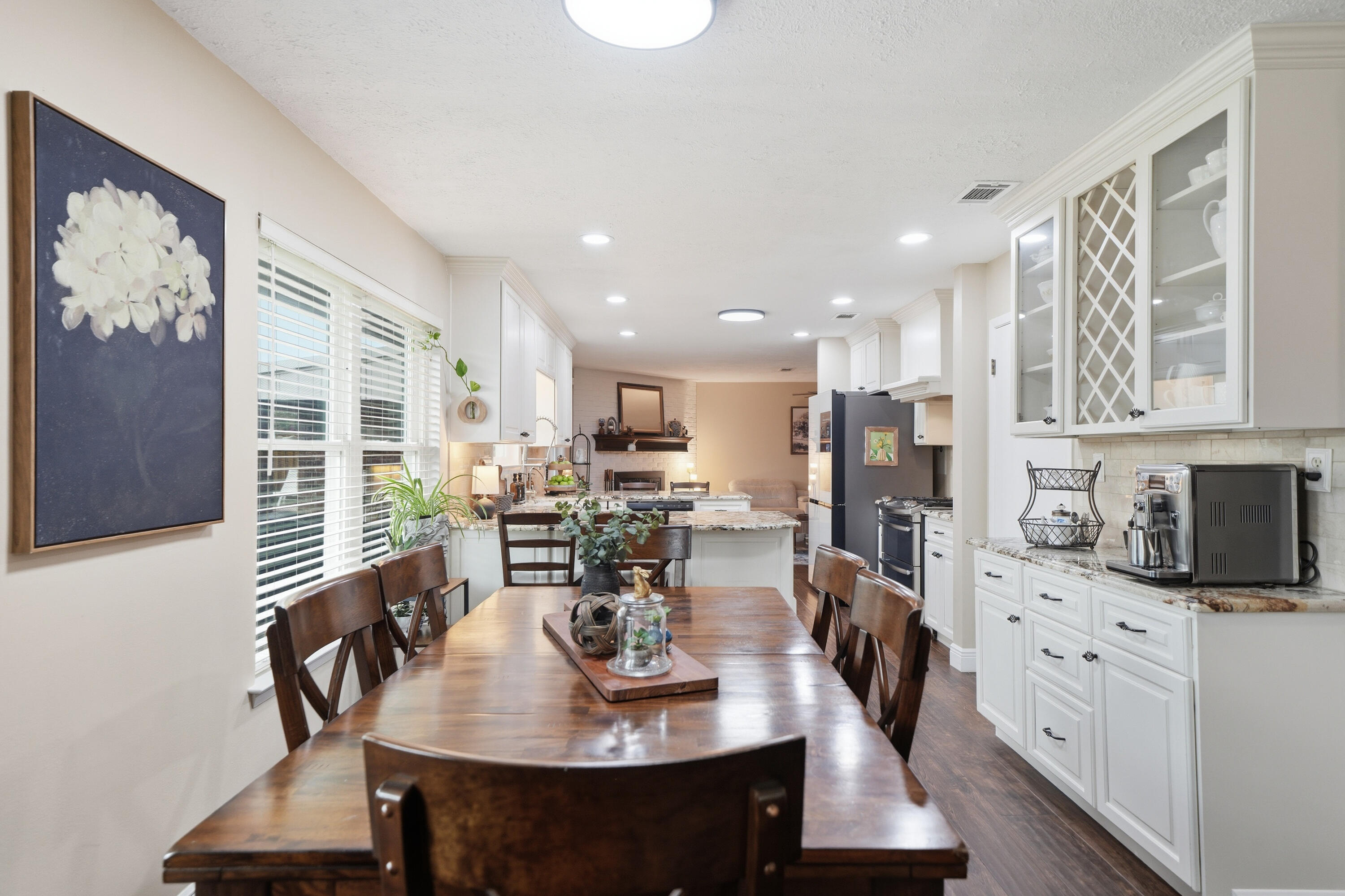 LAKE LORRAINE ESTATES 3 - Residential