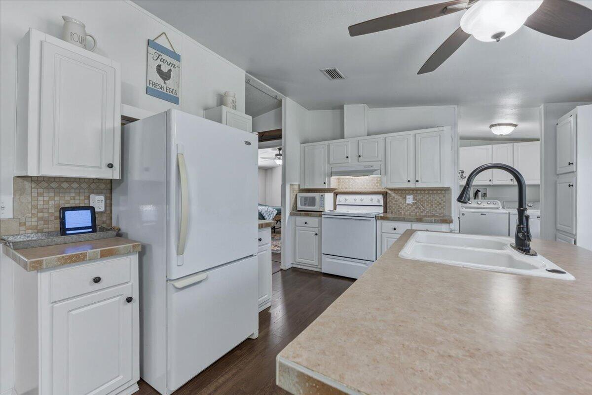 NO RECORDED SUBDIVISION - Residential