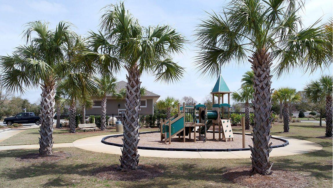 RESERVE POINTE - Residential Lease