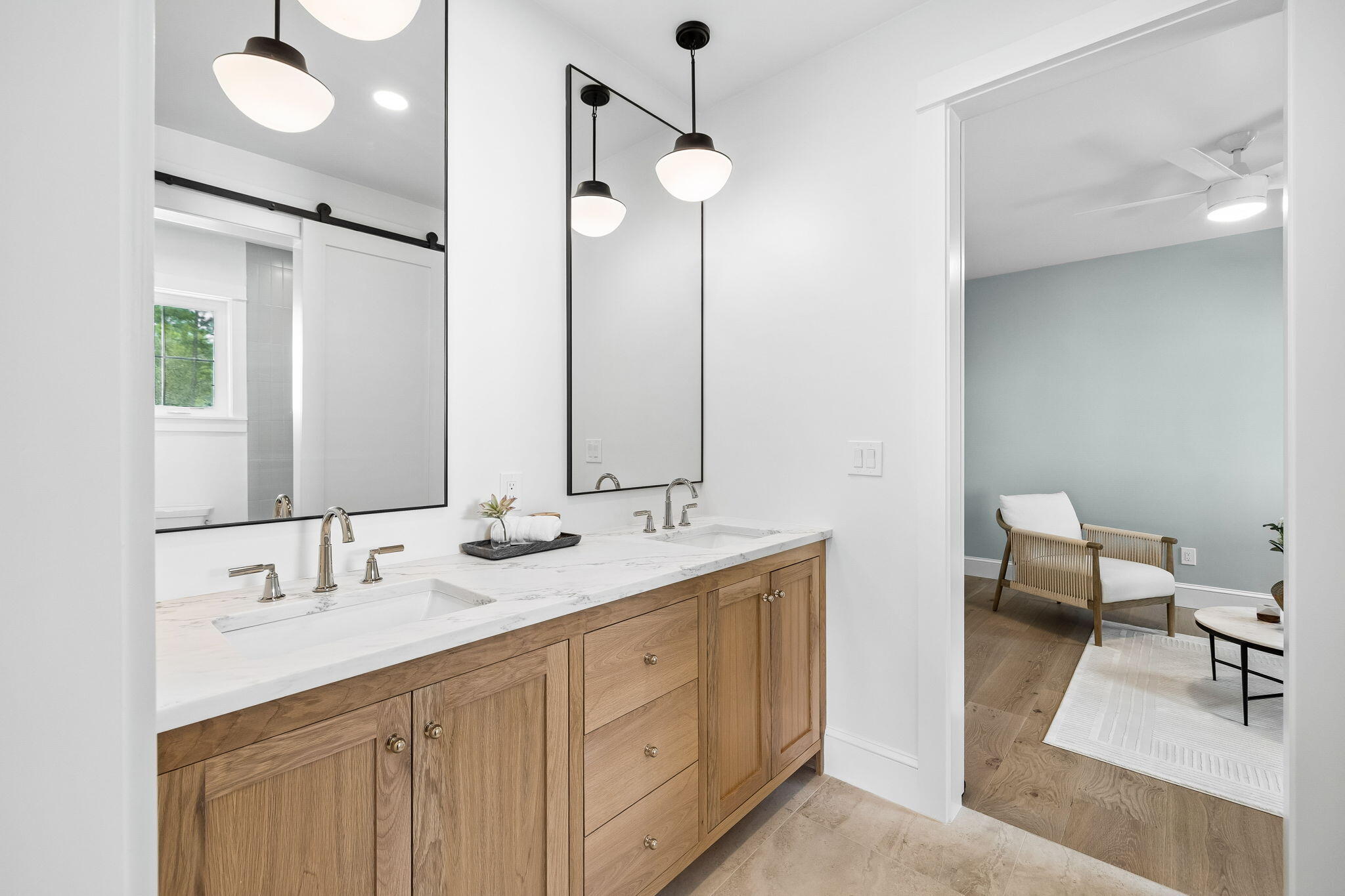 MAGNOLIA BEACH - Residential