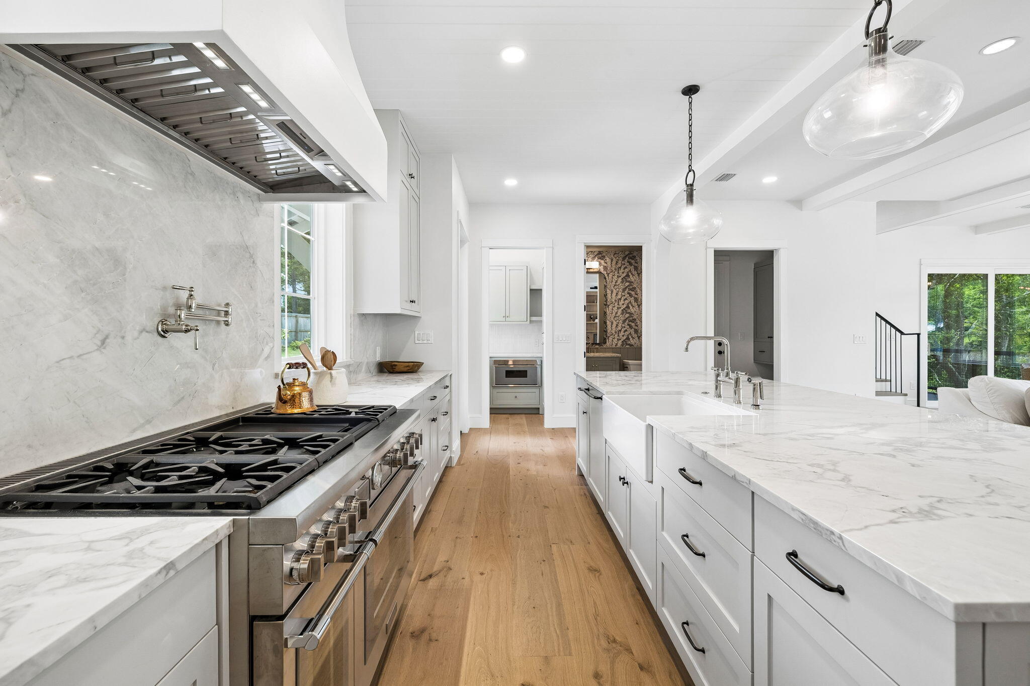MAGNOLIA BEACH - Residential