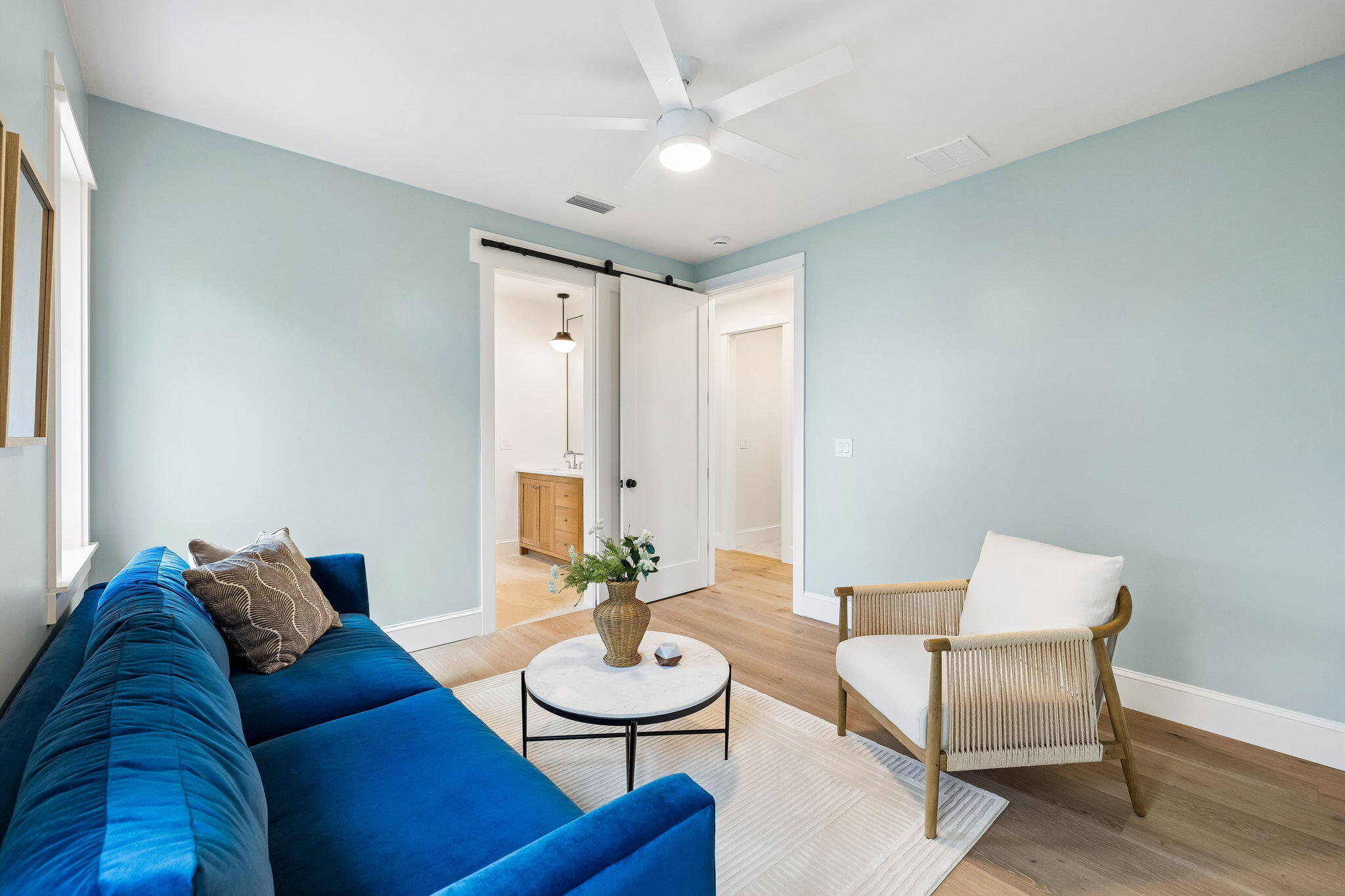 MAGNOLIA BEACH - Residential