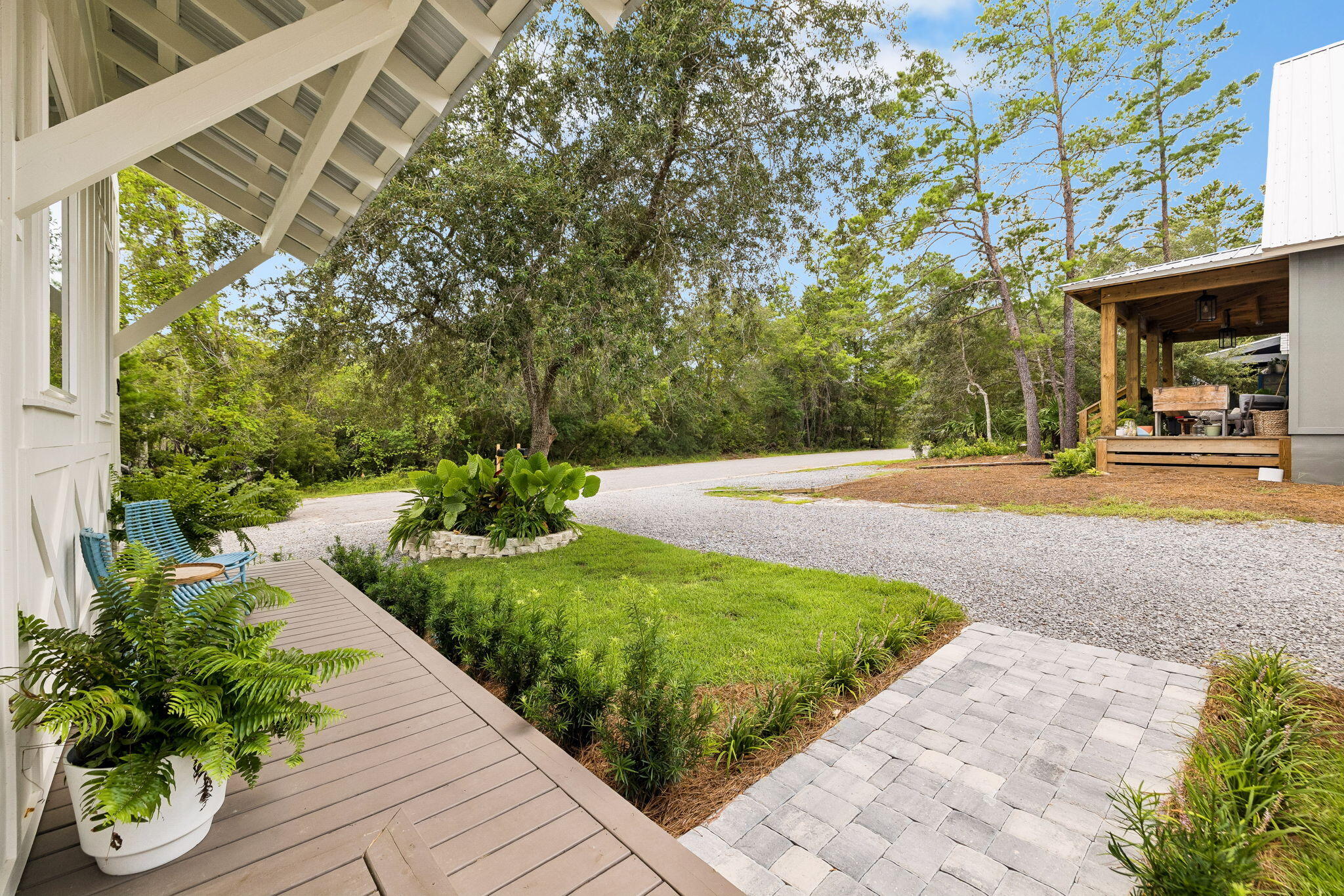 MAGNOLIA BEACH - Residential