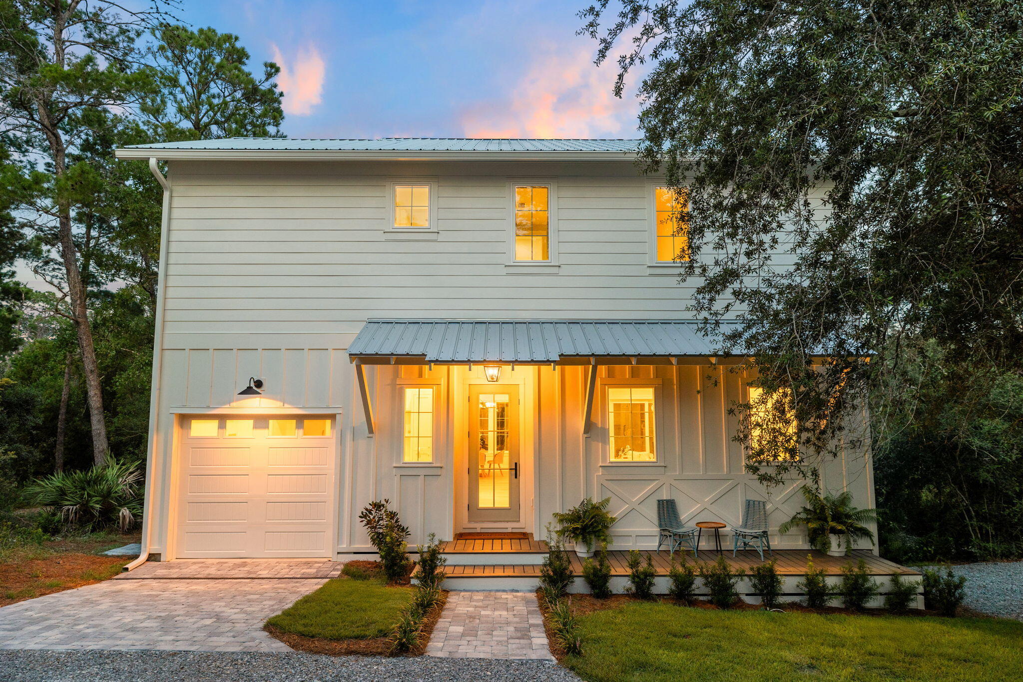 MAGNOLIA BEACH - Residential